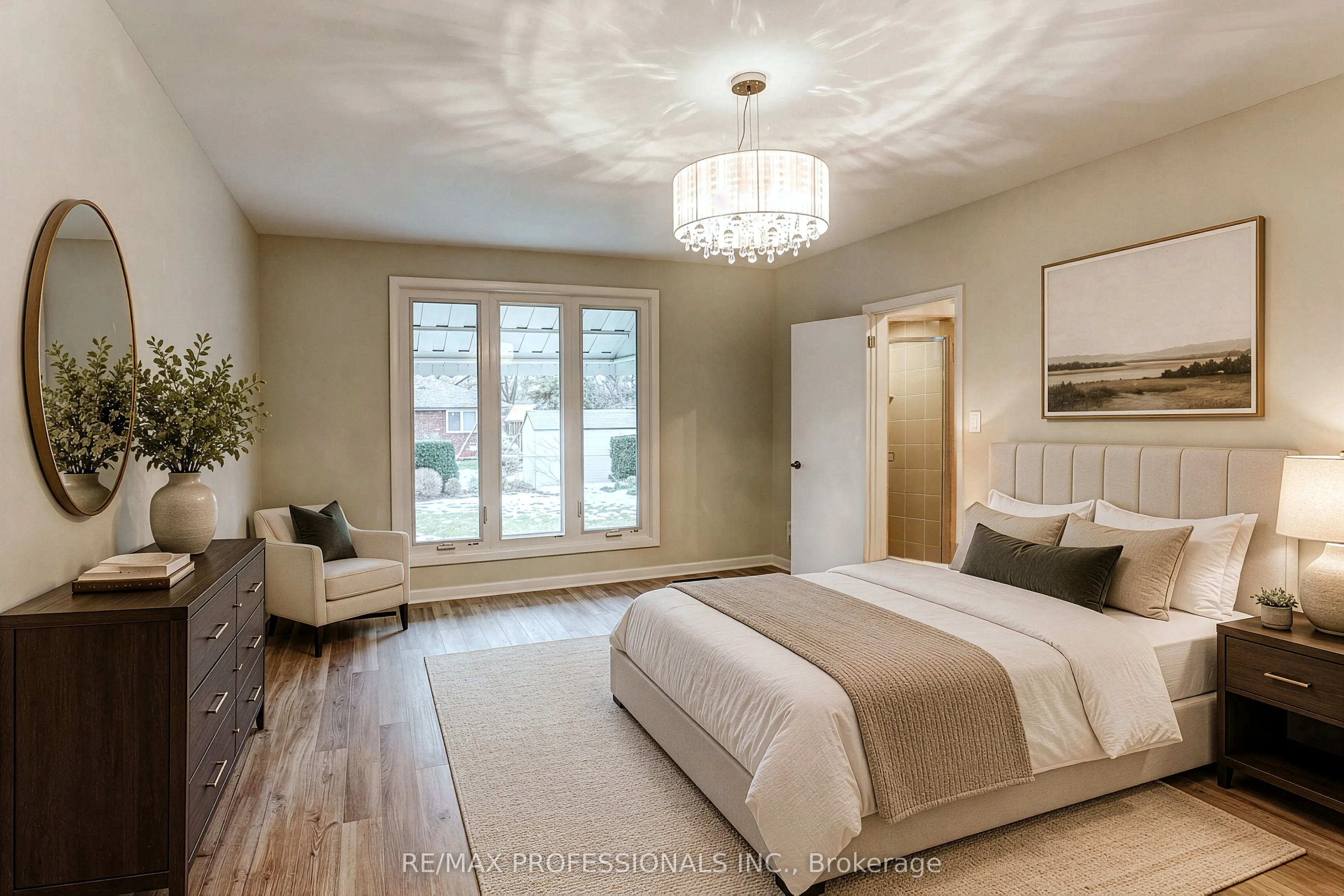 23 Ravensbourne Crescent