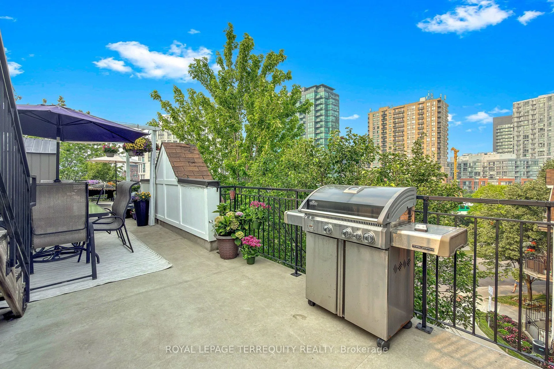 26 Laidlaw Street #1501C