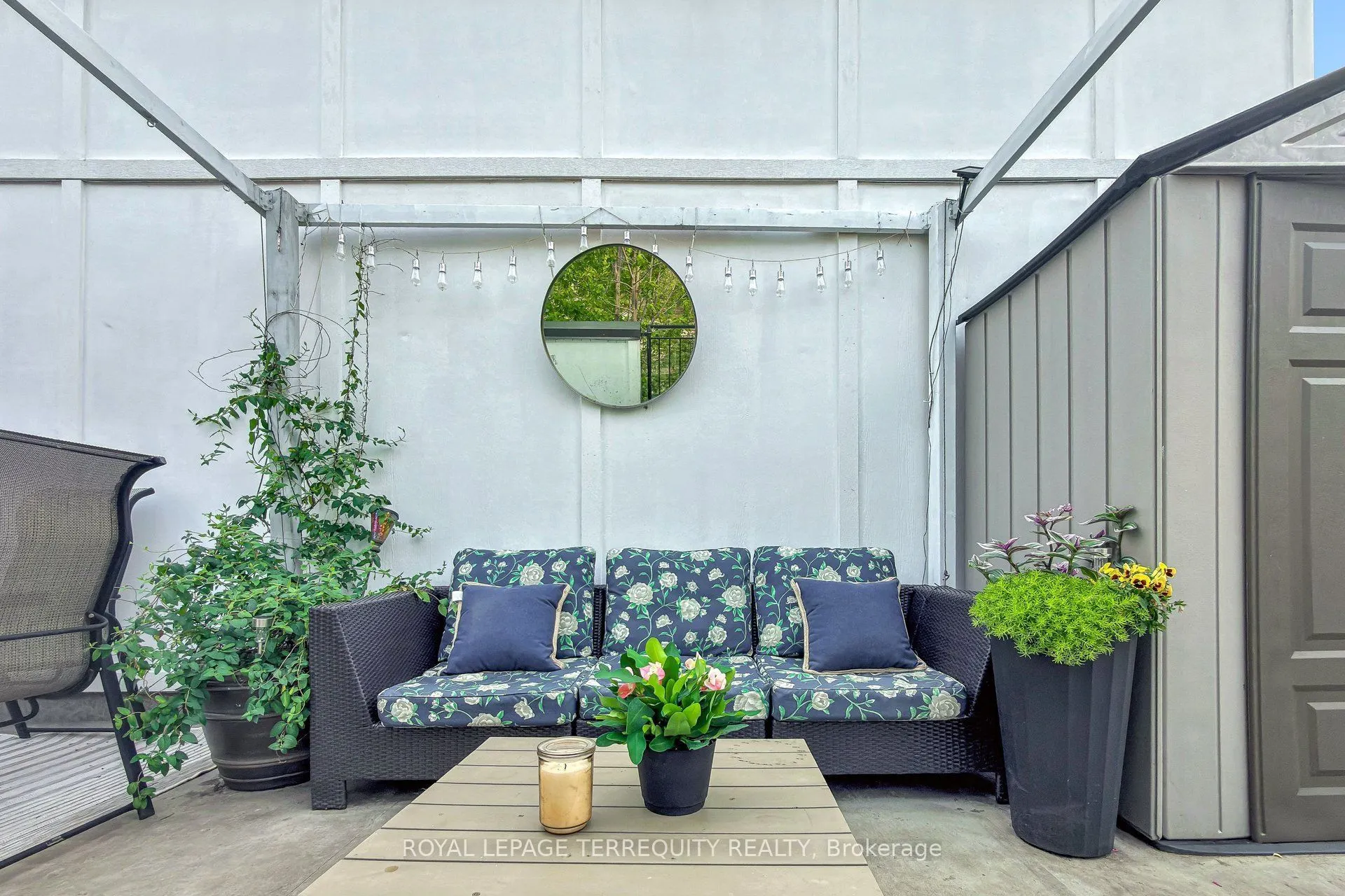 26 Laidlaw Street #1501C