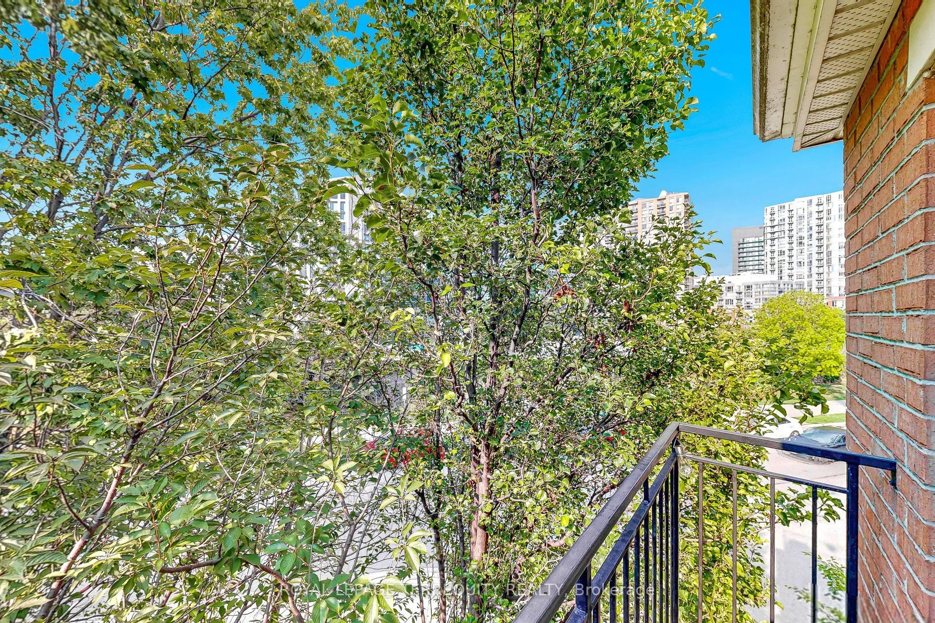 26 Laidlaw Street #1501C