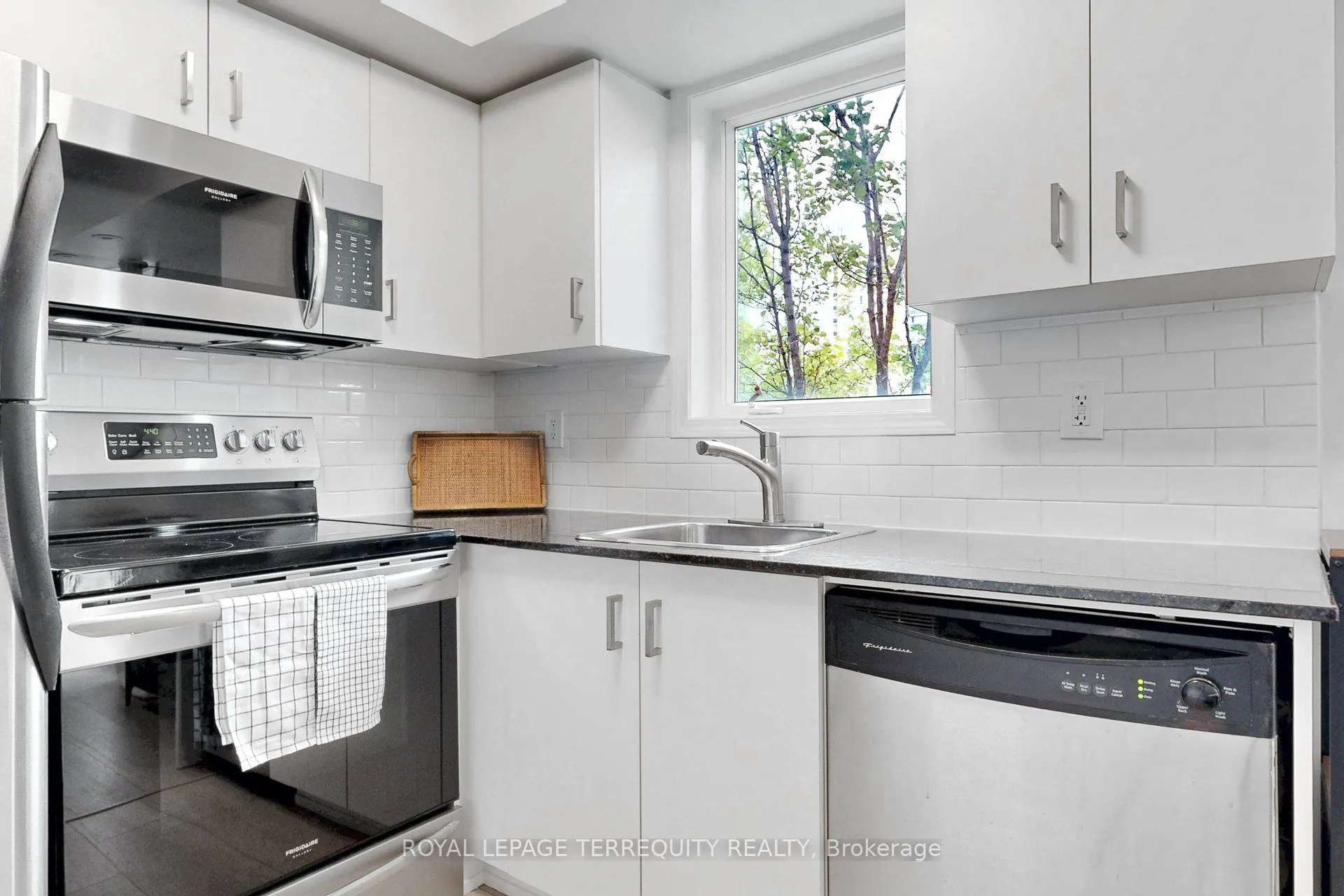 26 Laidlaw Street #1501C