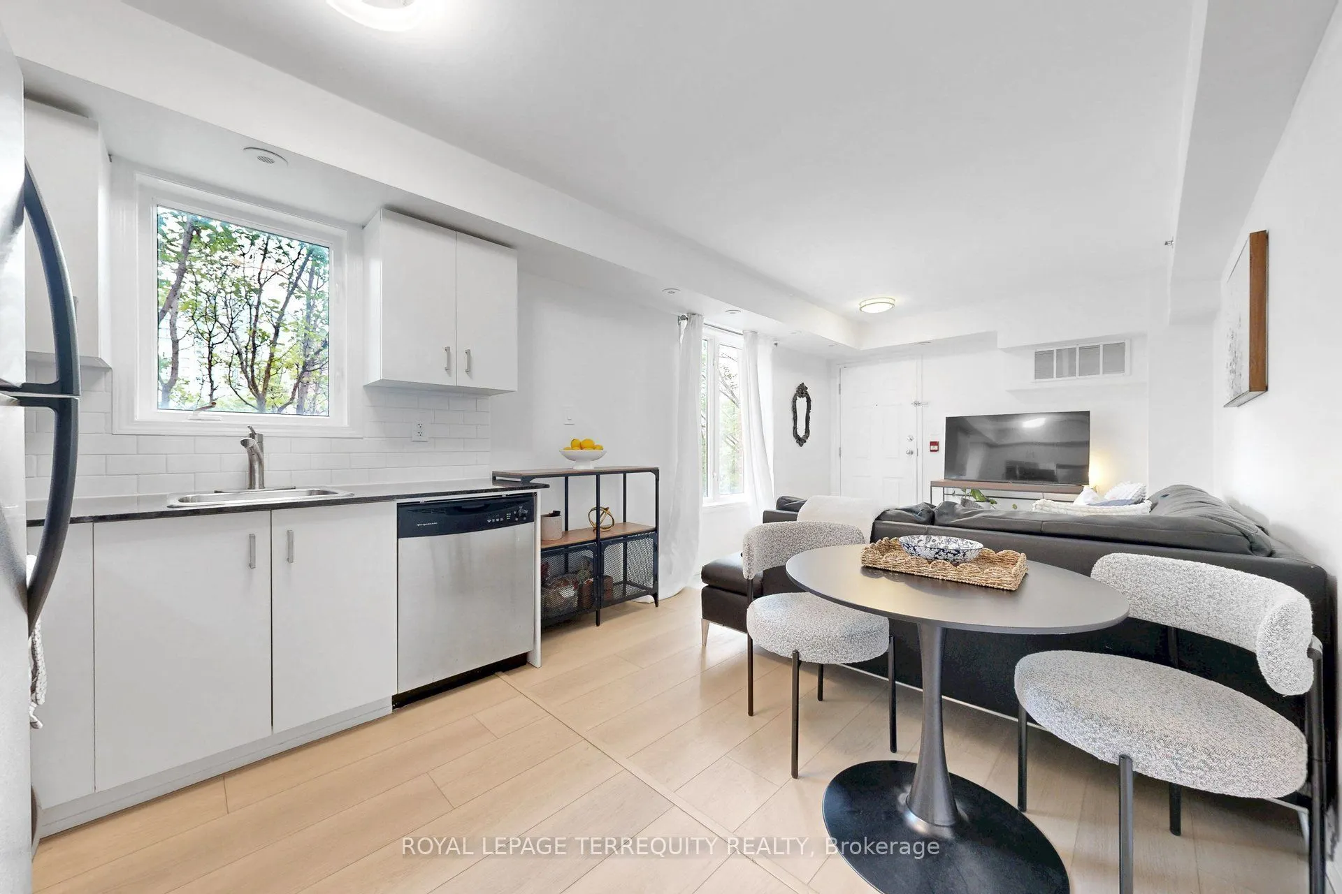 26 Laidlaw Street #1501C