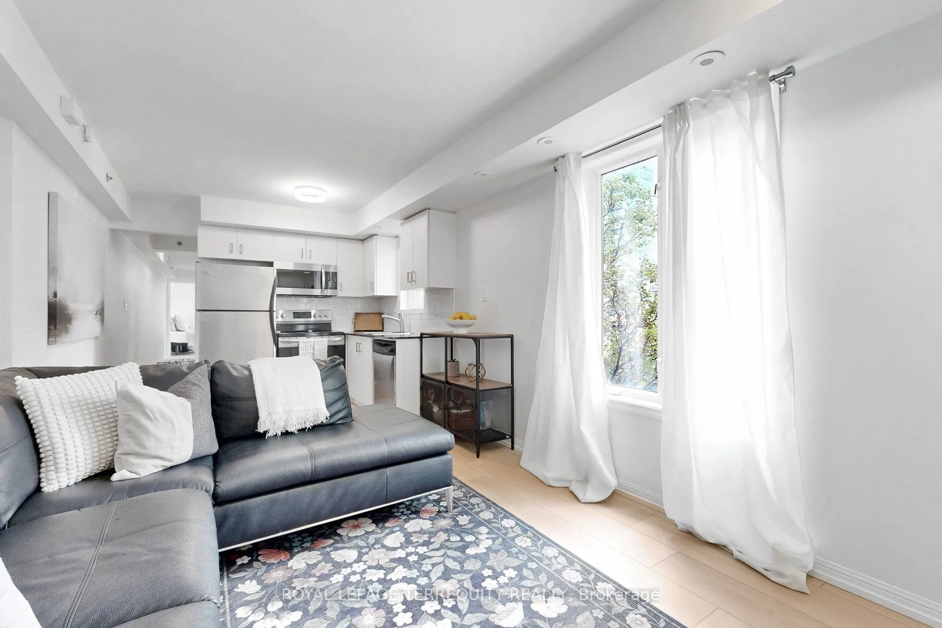 26 Laidlaw Street #1501C