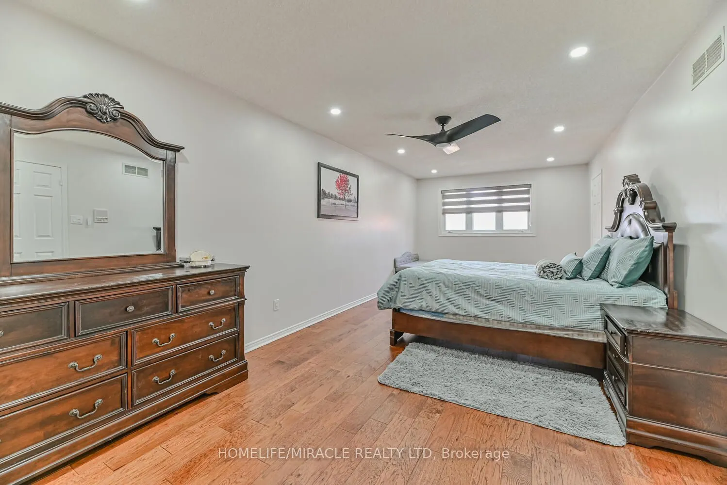 32 Plover Place