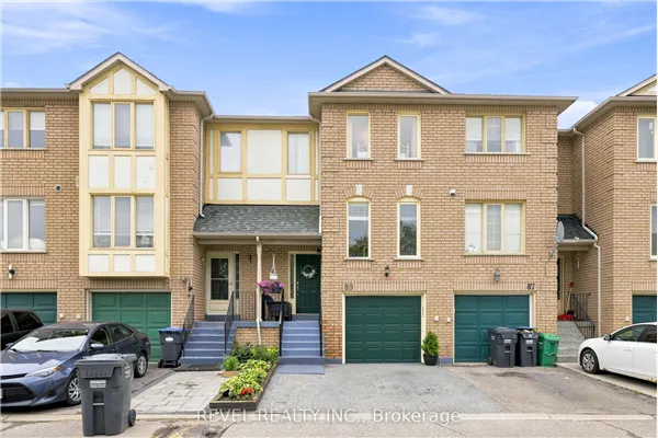 2 Sir Lou Drive