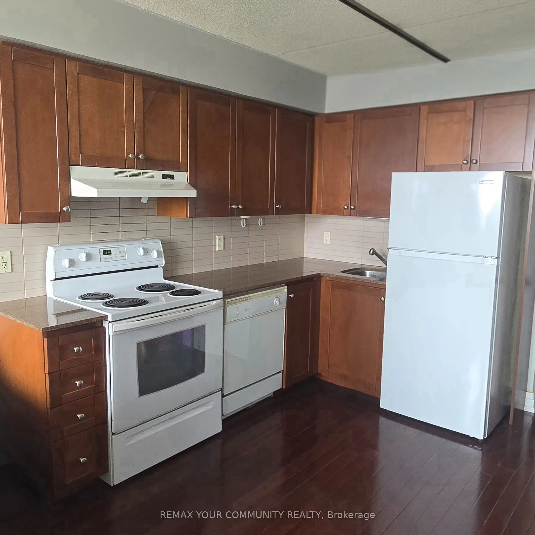 2737 Keele Street #413