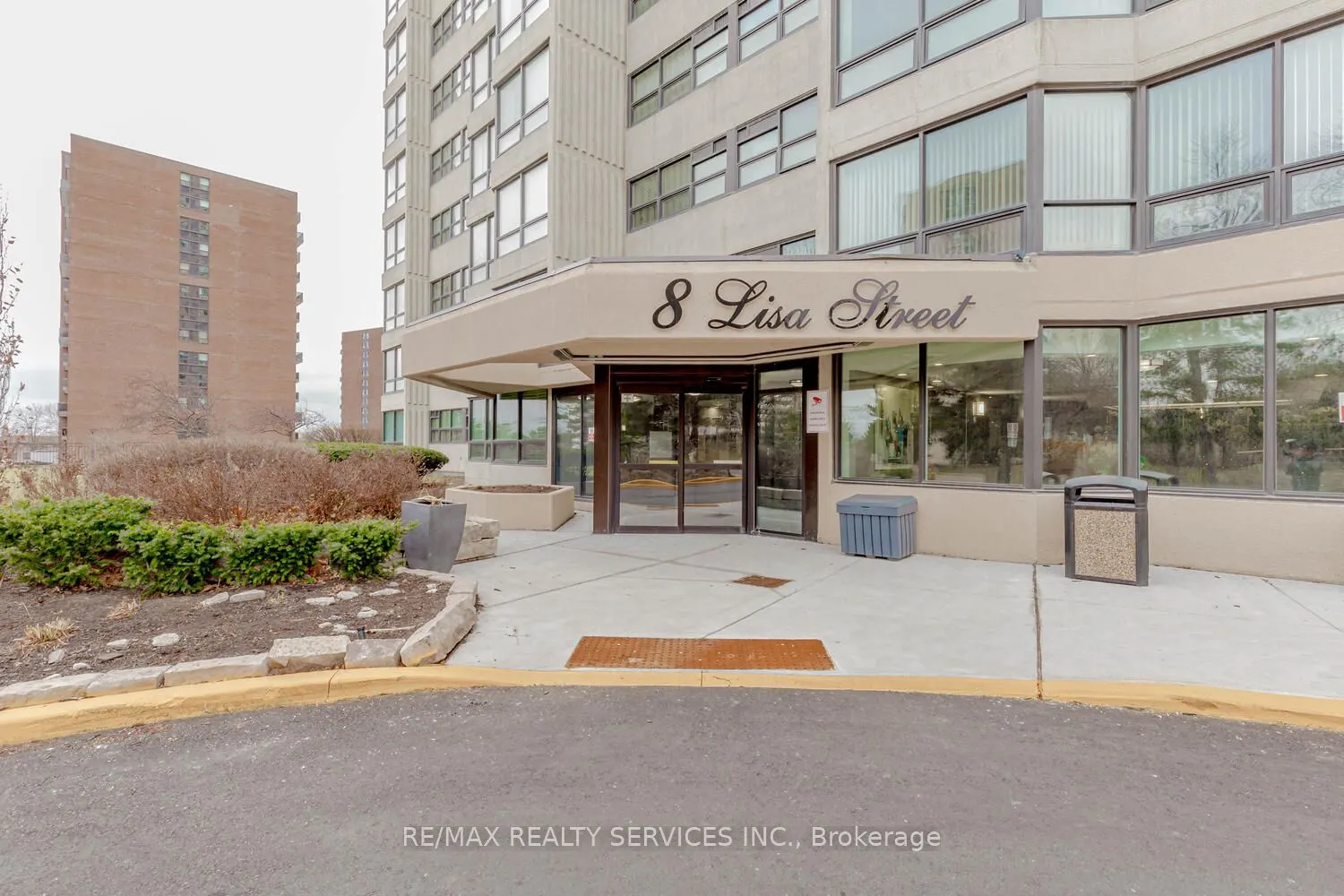 8 Lisa Street #1204