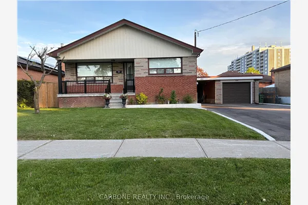 105 Hallsport Crescent