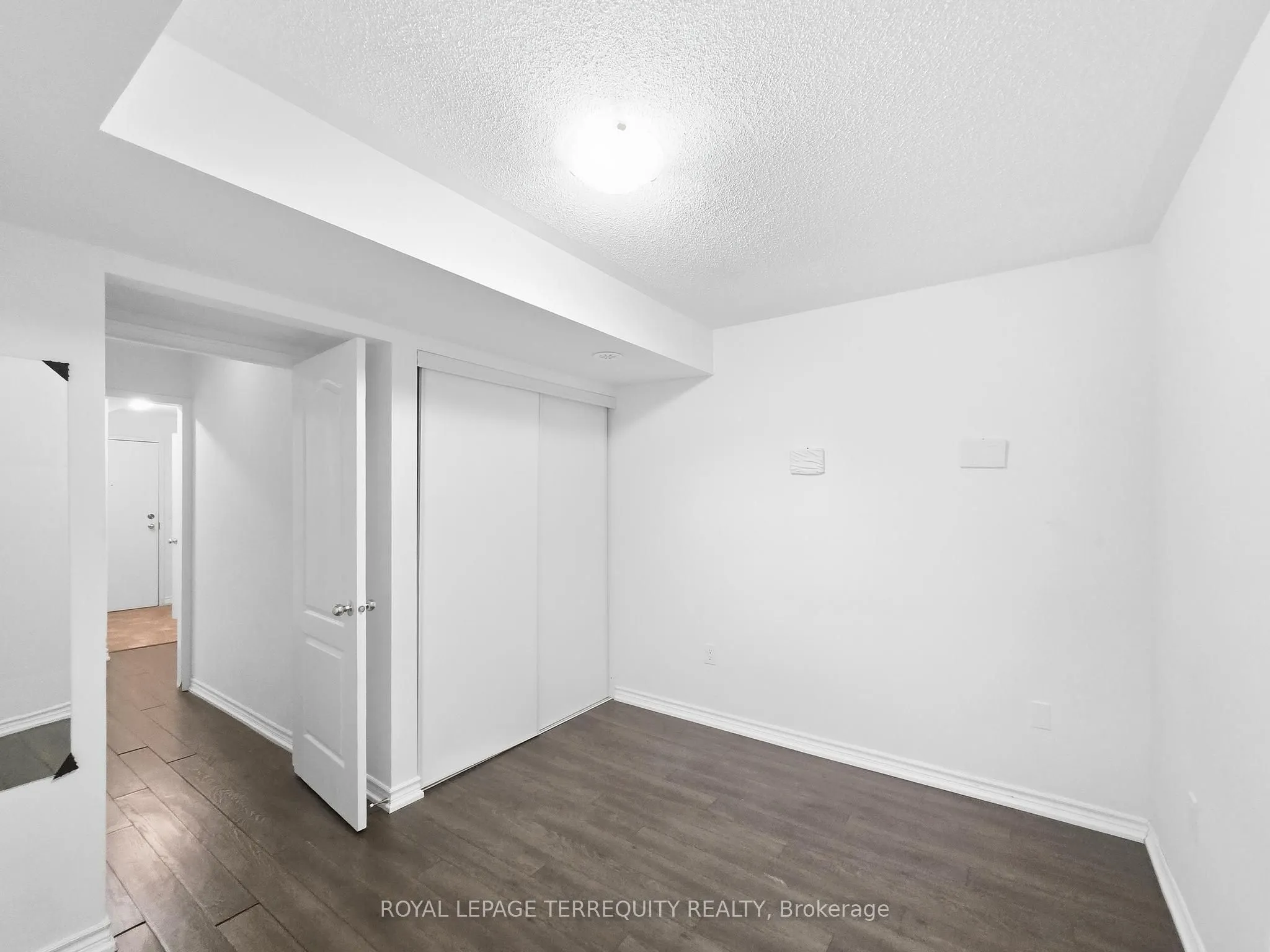 141 Isaac Devins Boulevard #3