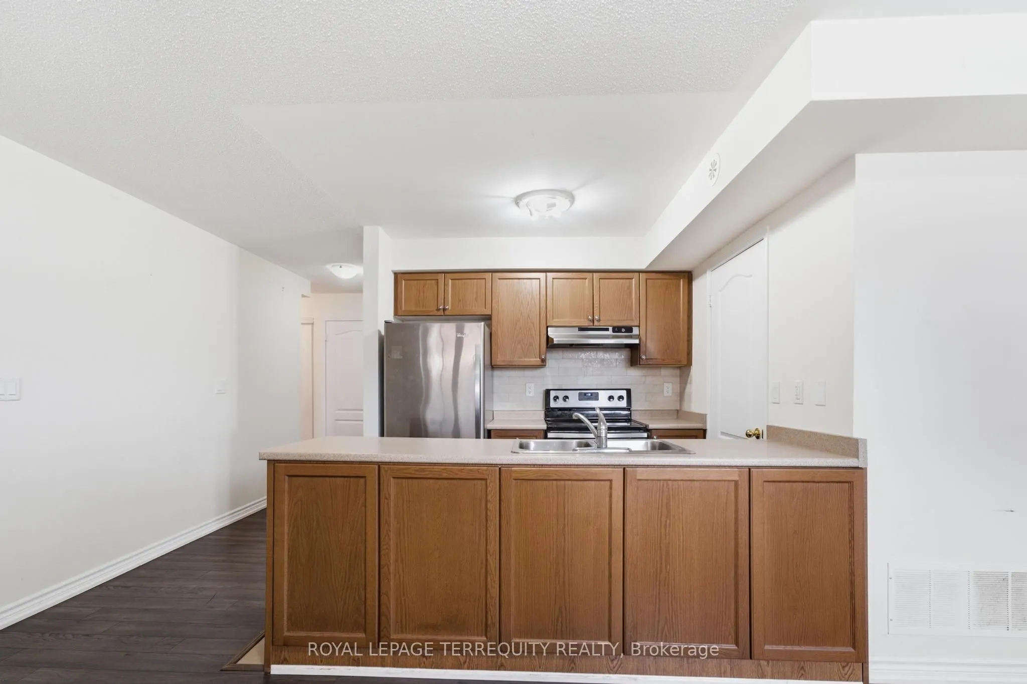 141 Isaac Devins Boulevard #3