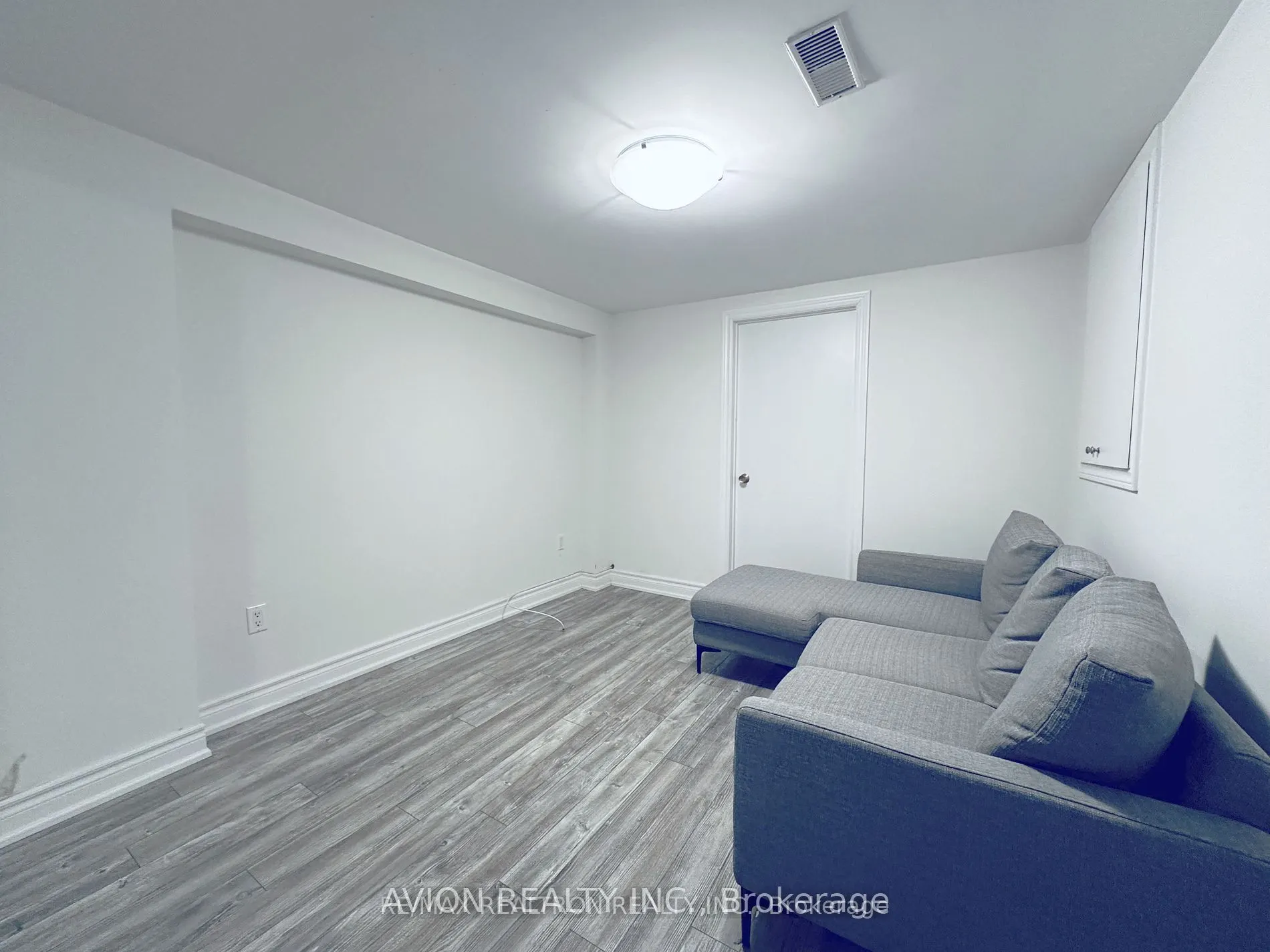 297 Thirtieth Street #Bsmt