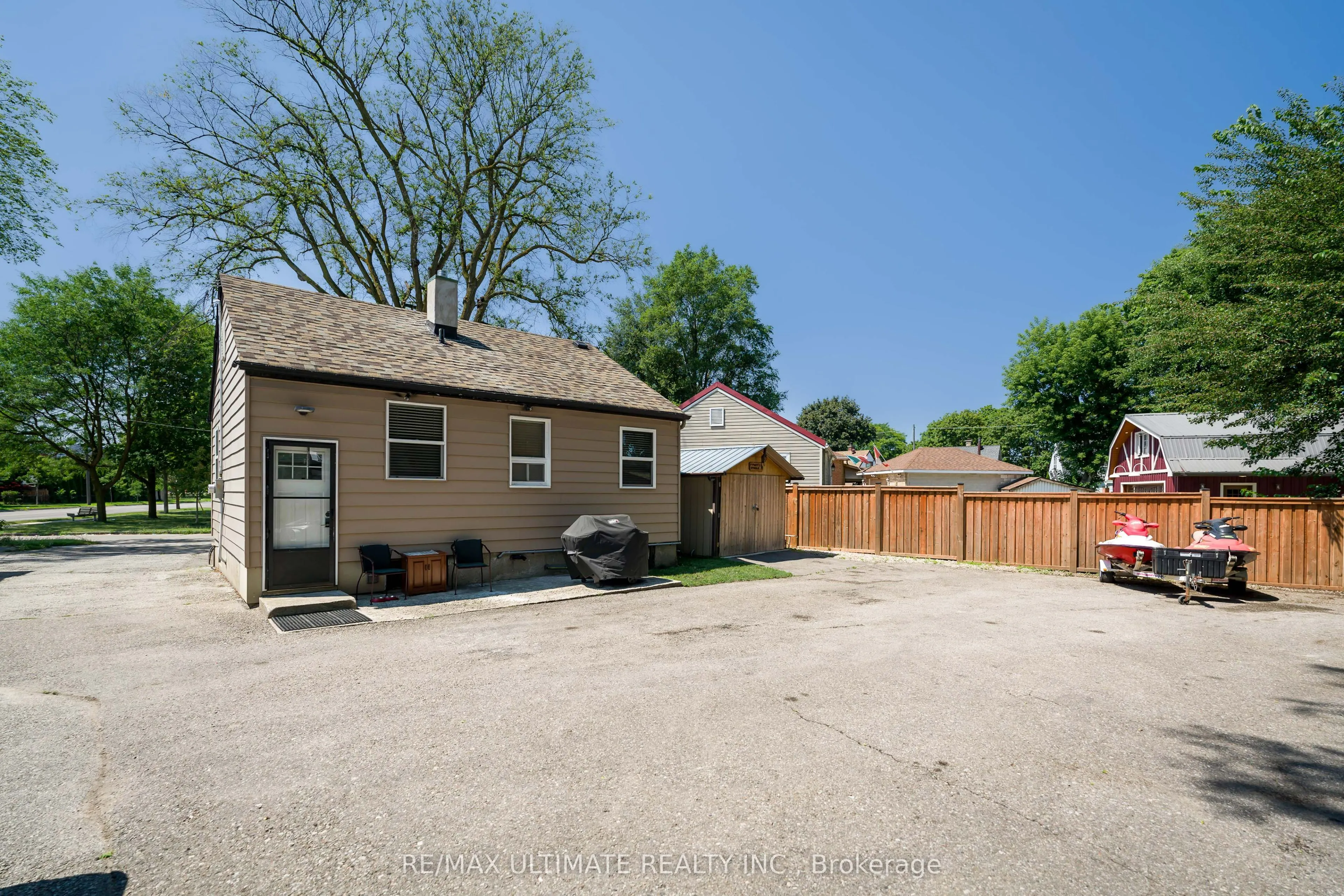 632 Trethewey Drive