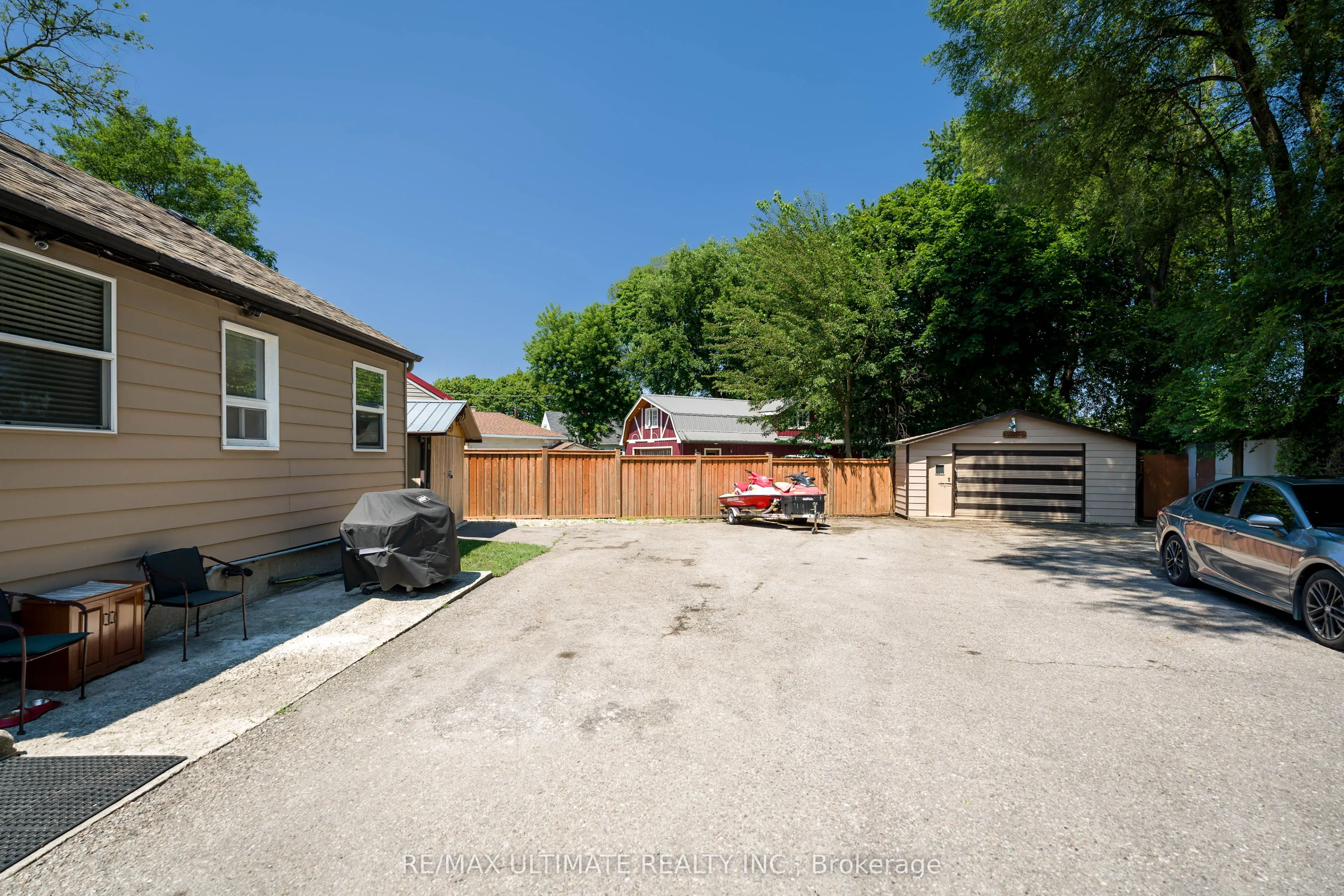 632 Trethewey Drive