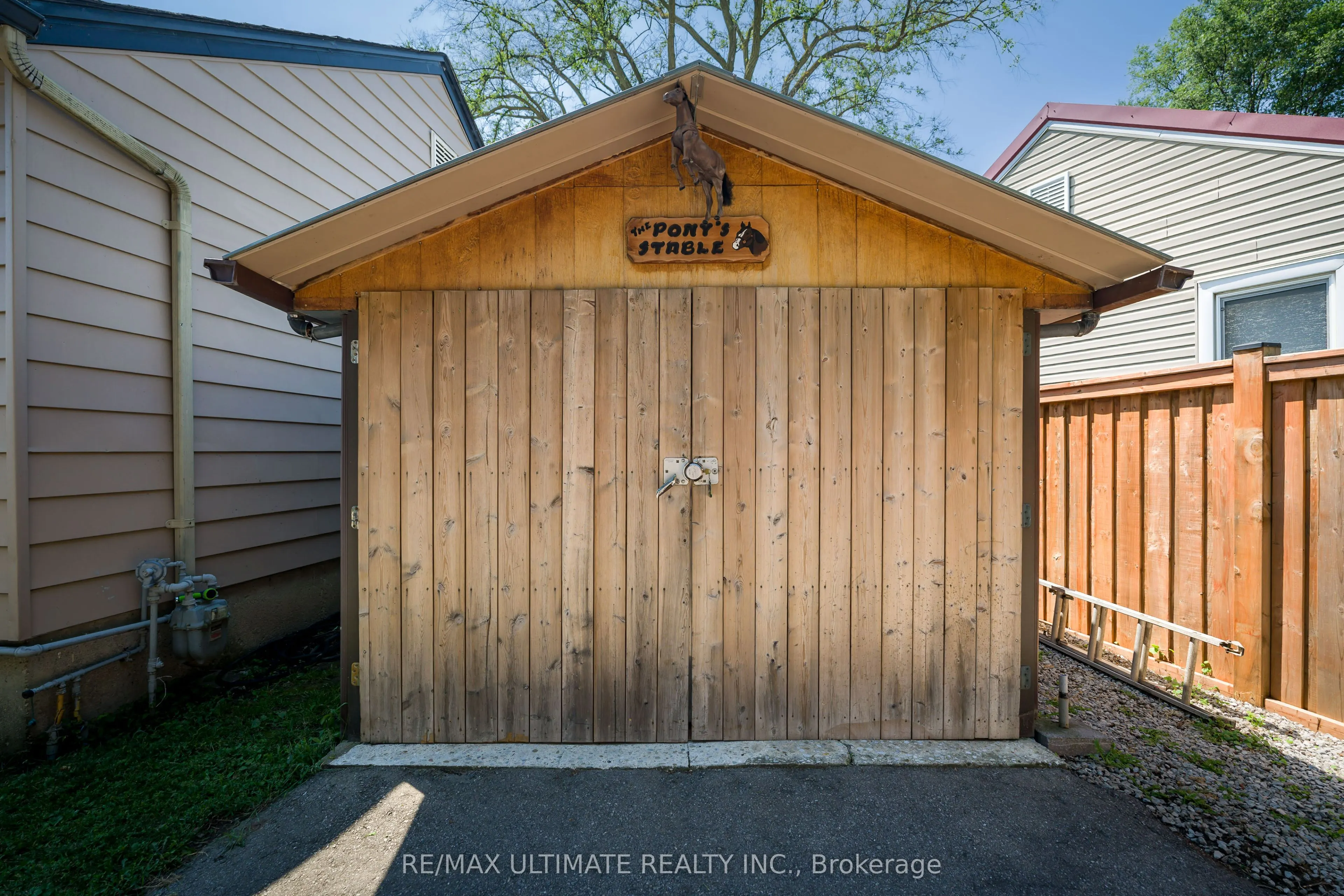 632 Trethewey Drive