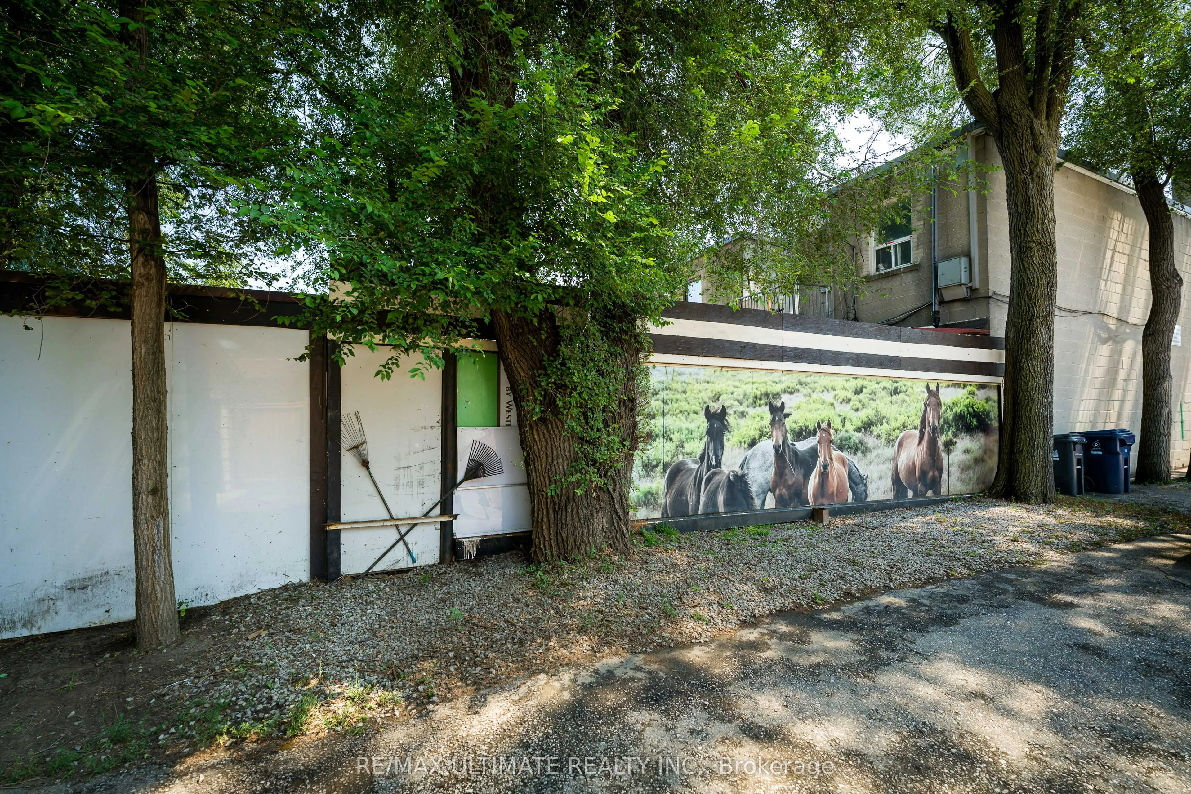 632 Trethewey Drive