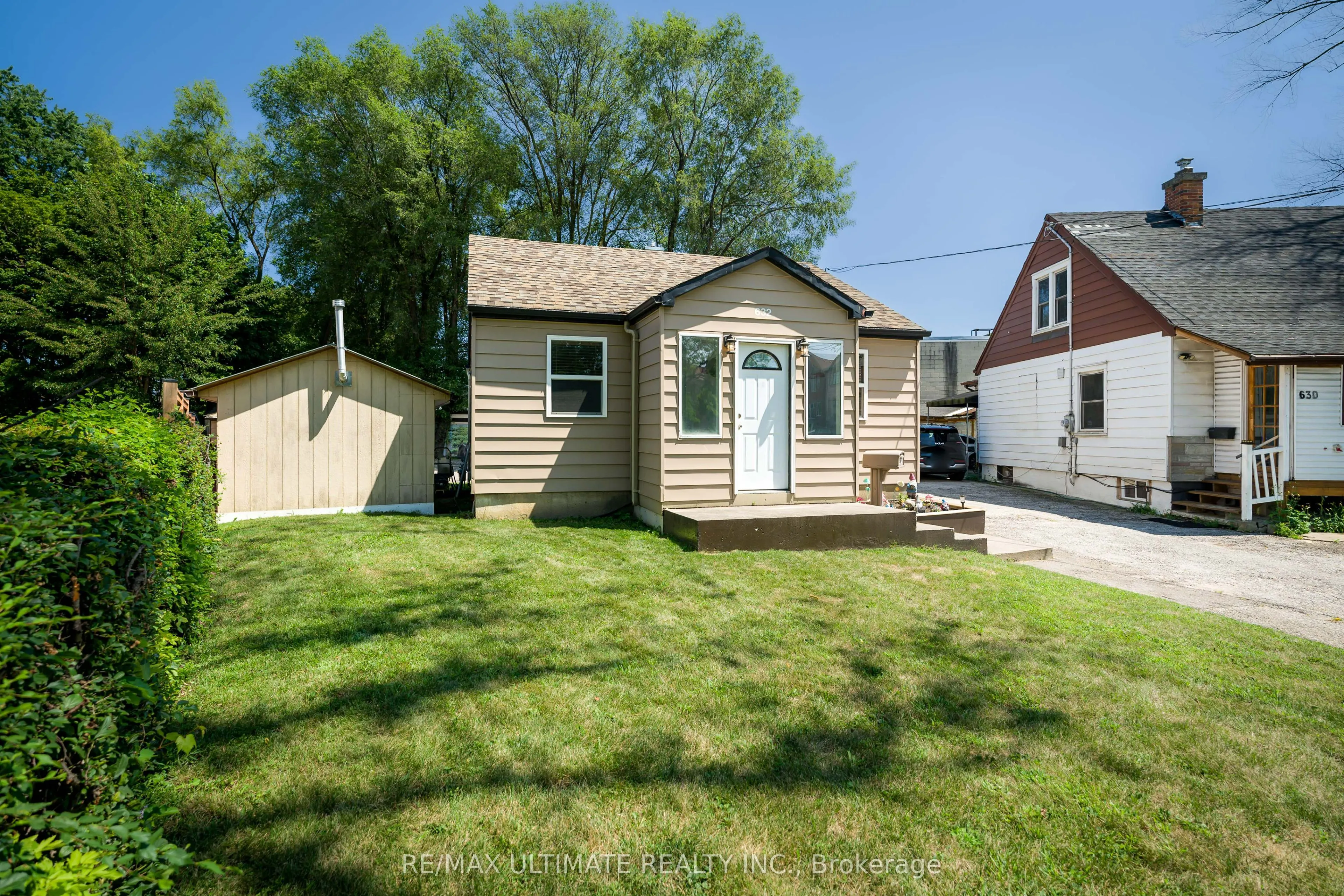 632 Trethewey Drive