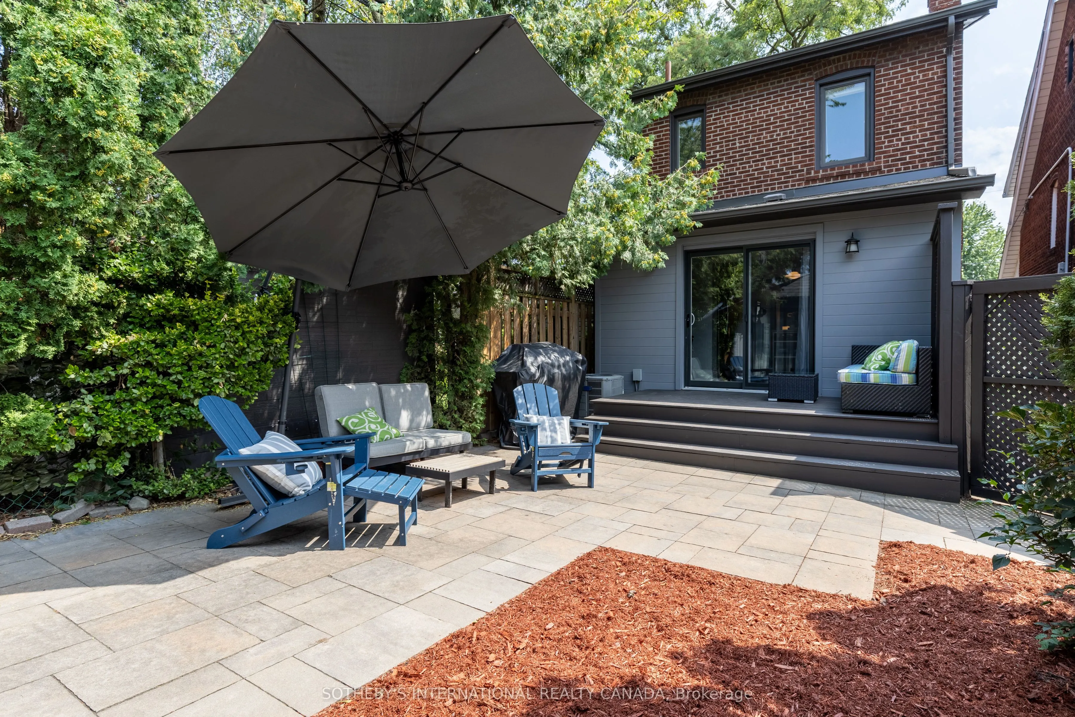 2 Rexford Road