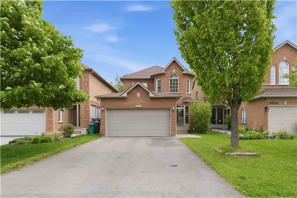 3850 Forest Bluff Crescent