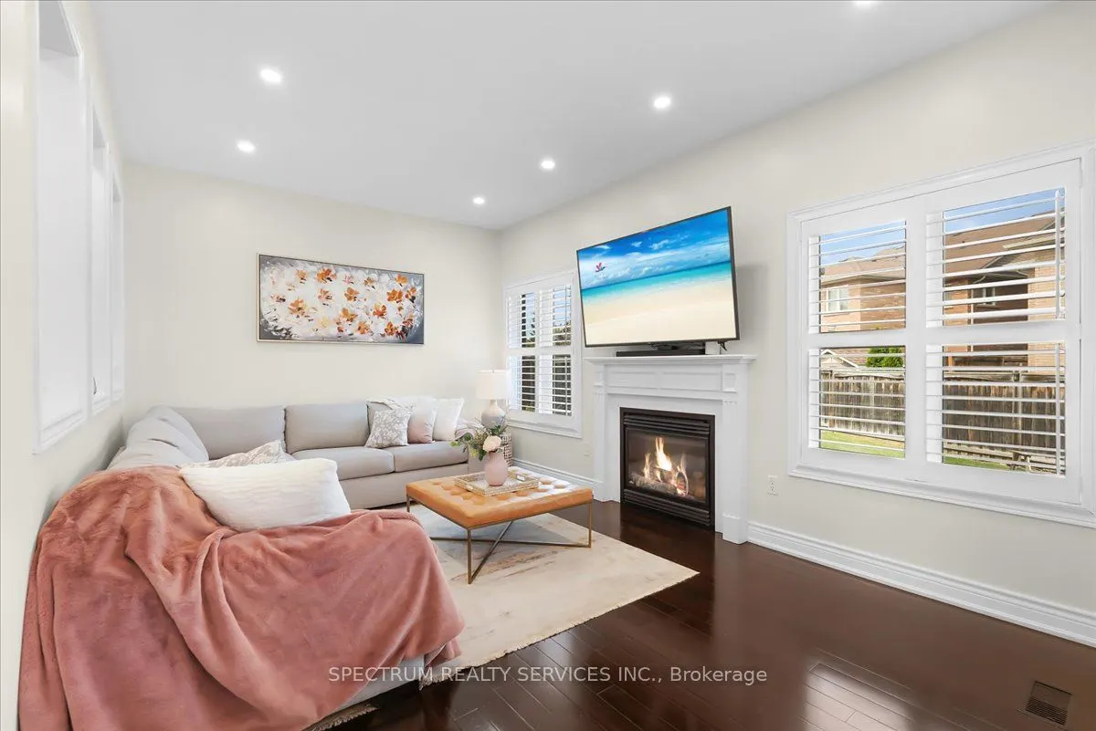 1379 Rolph Terrace