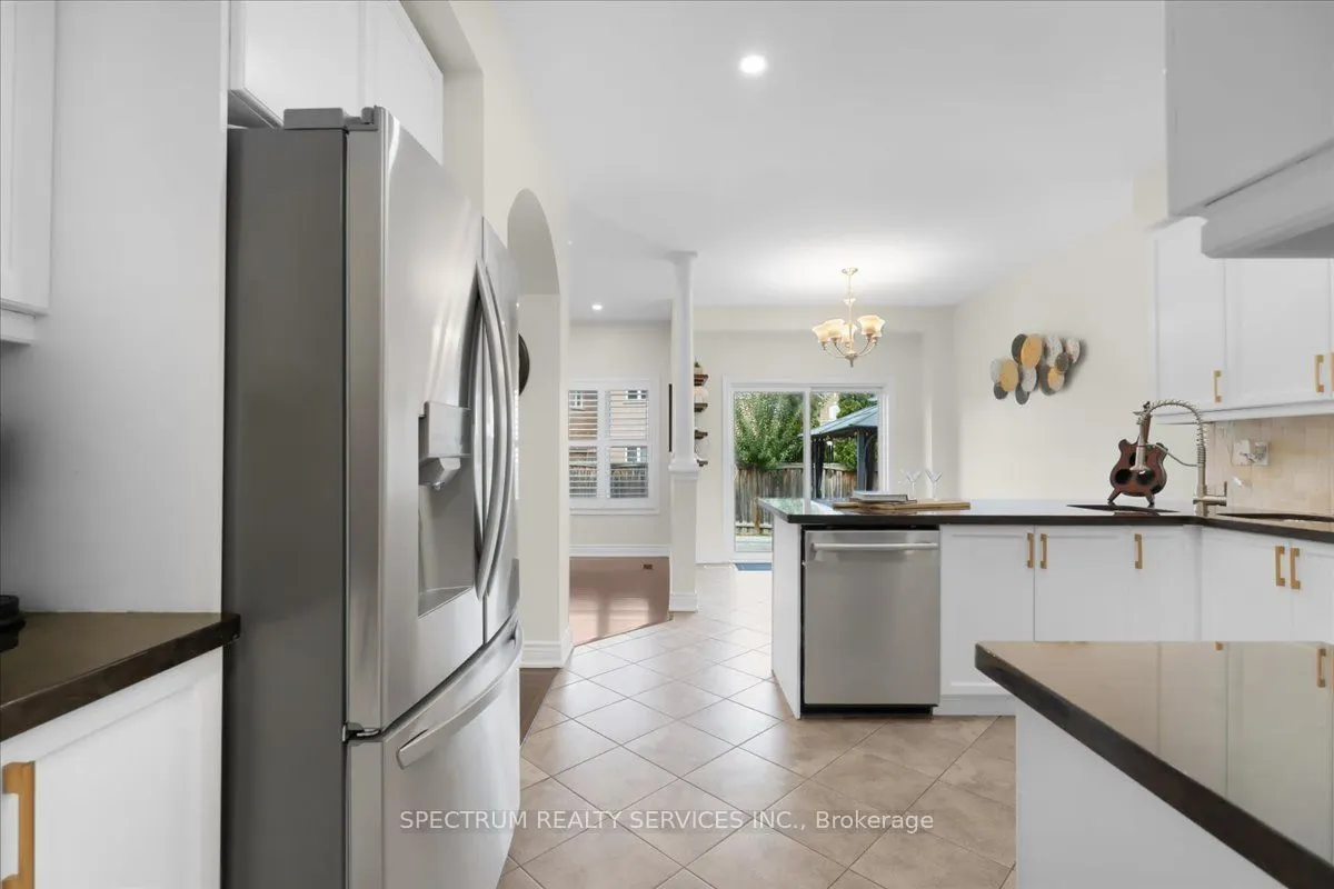 1379 Rolph Terrace