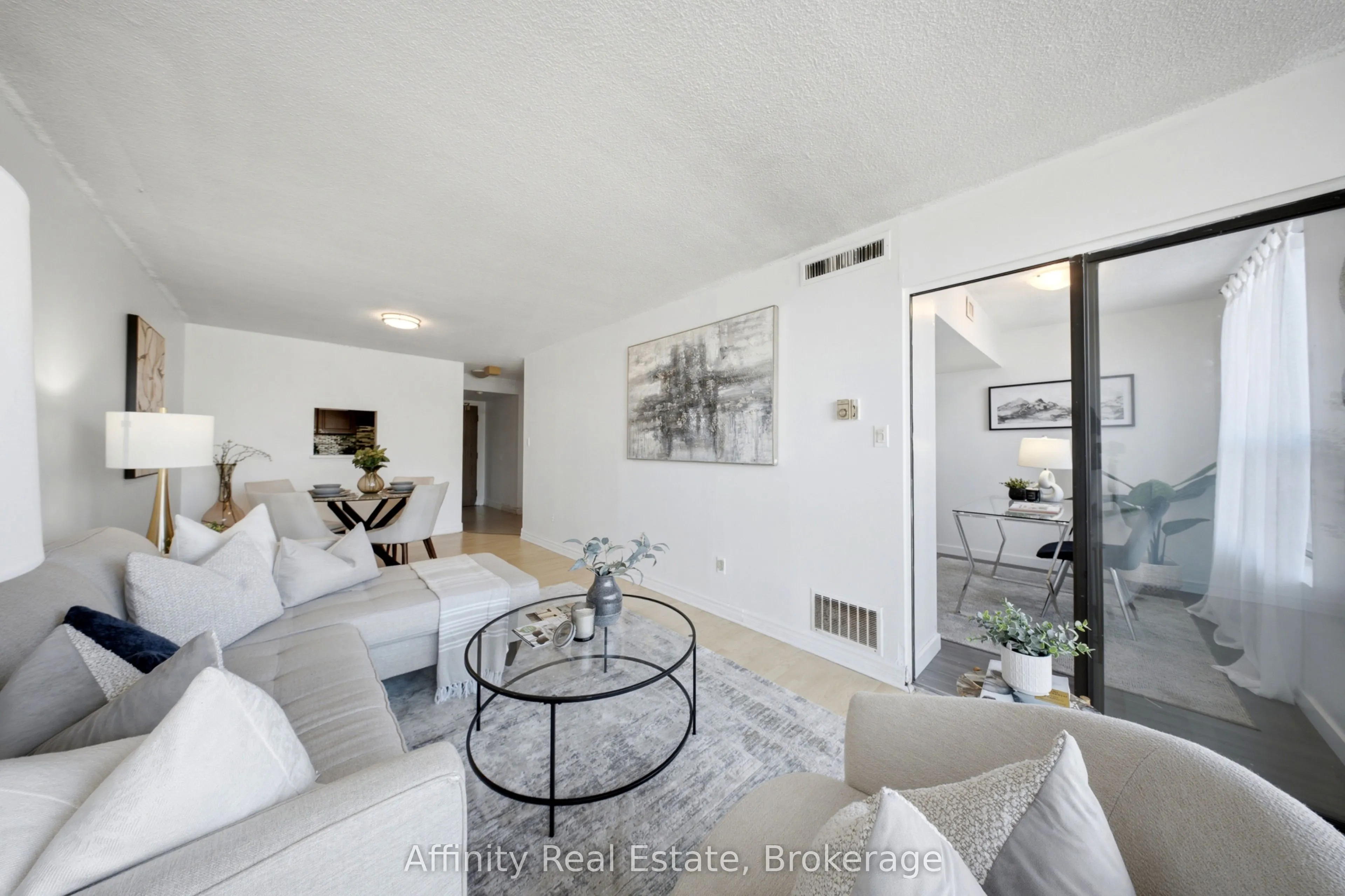 25 Agnes Street #202
