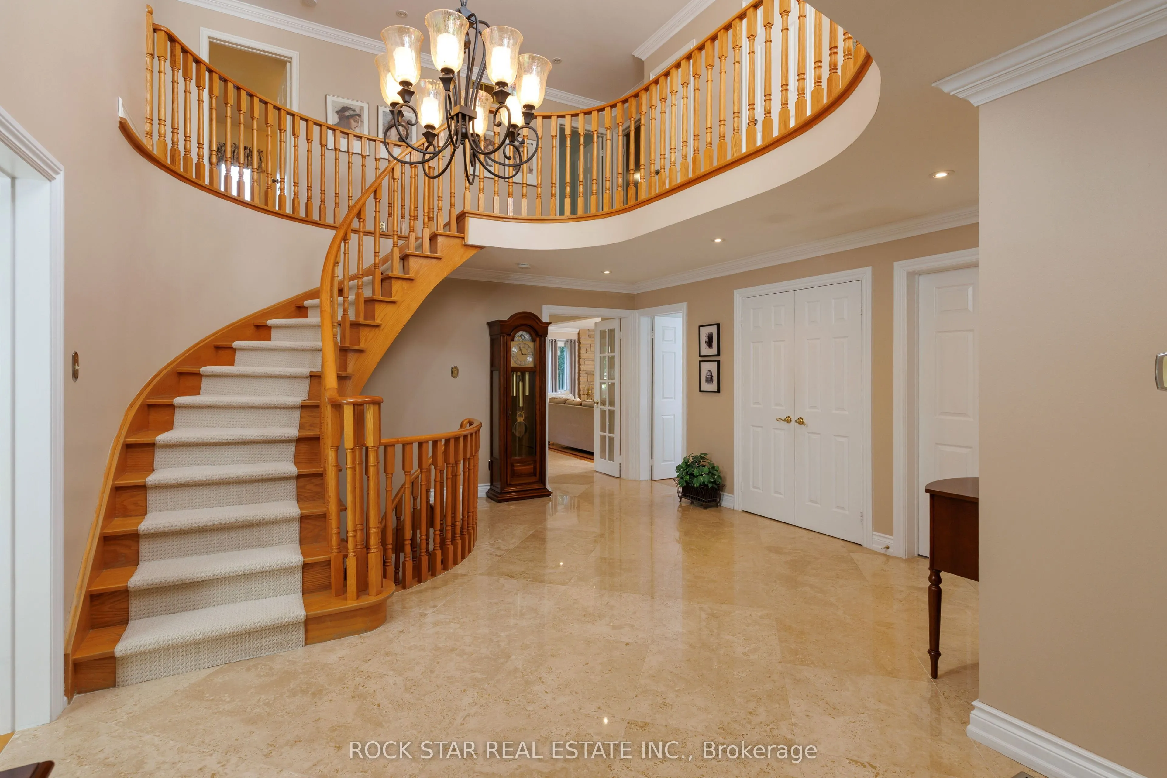 1807 Tattersall Way