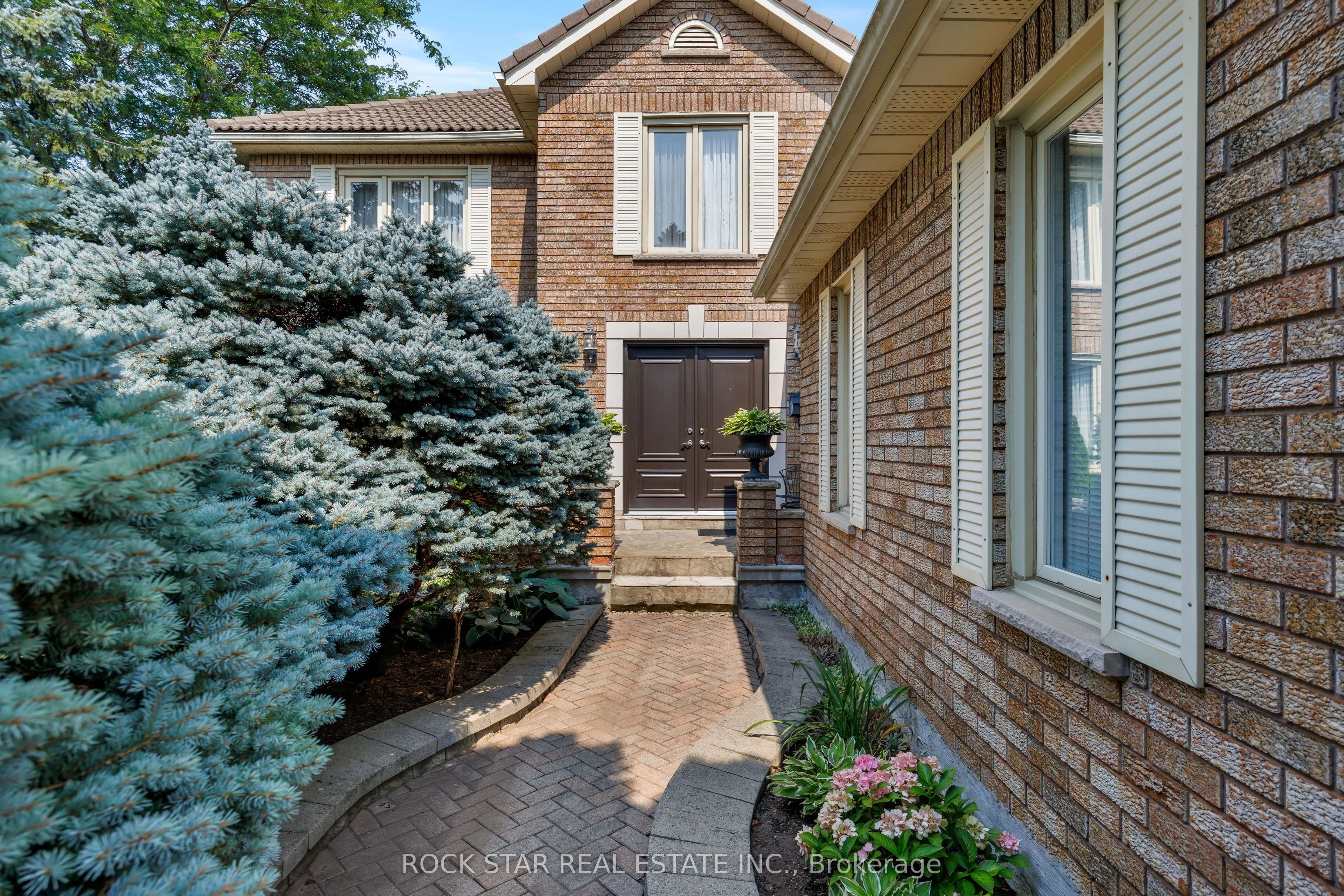 1807 Tattersall Way