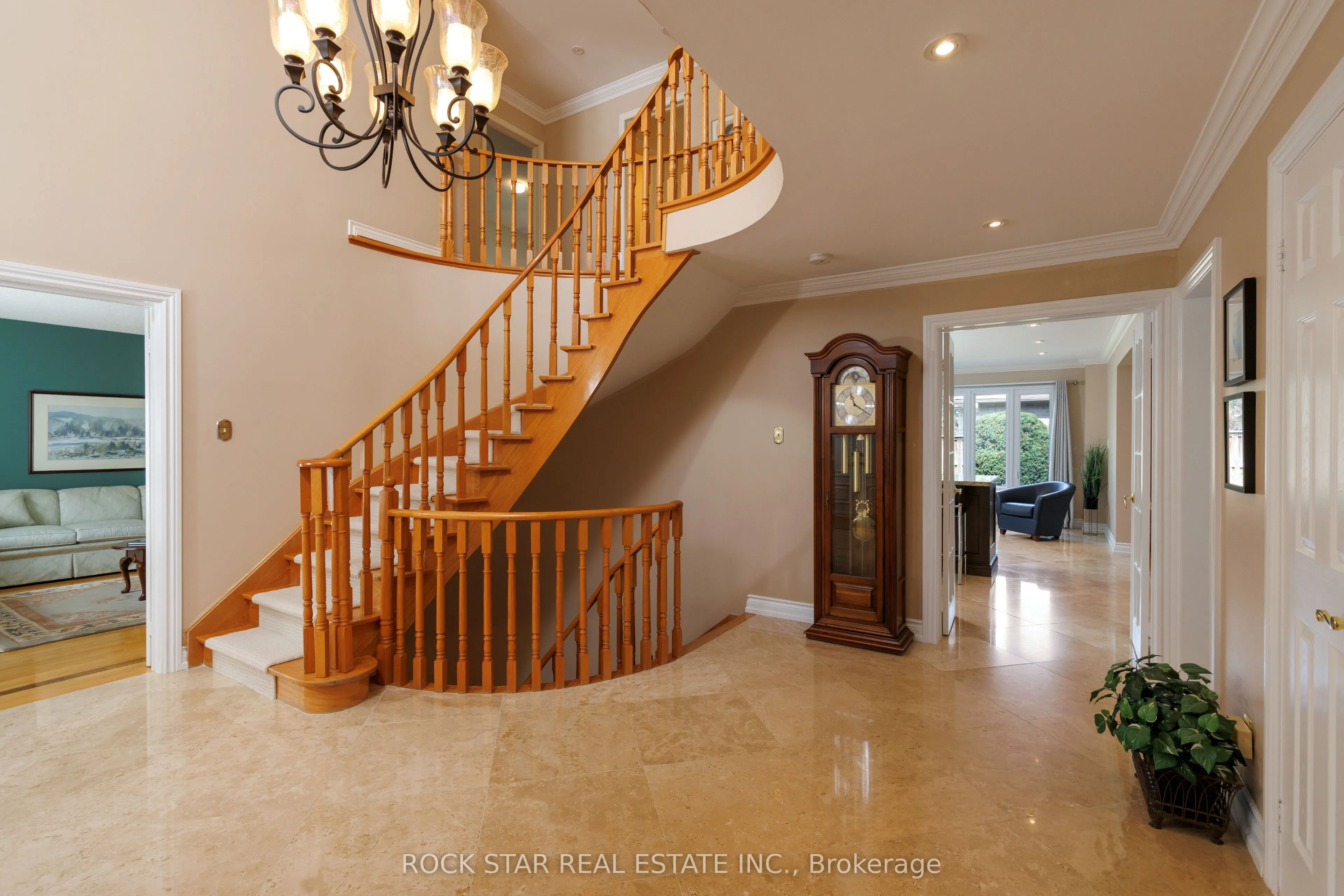 1807 Tattersall Way