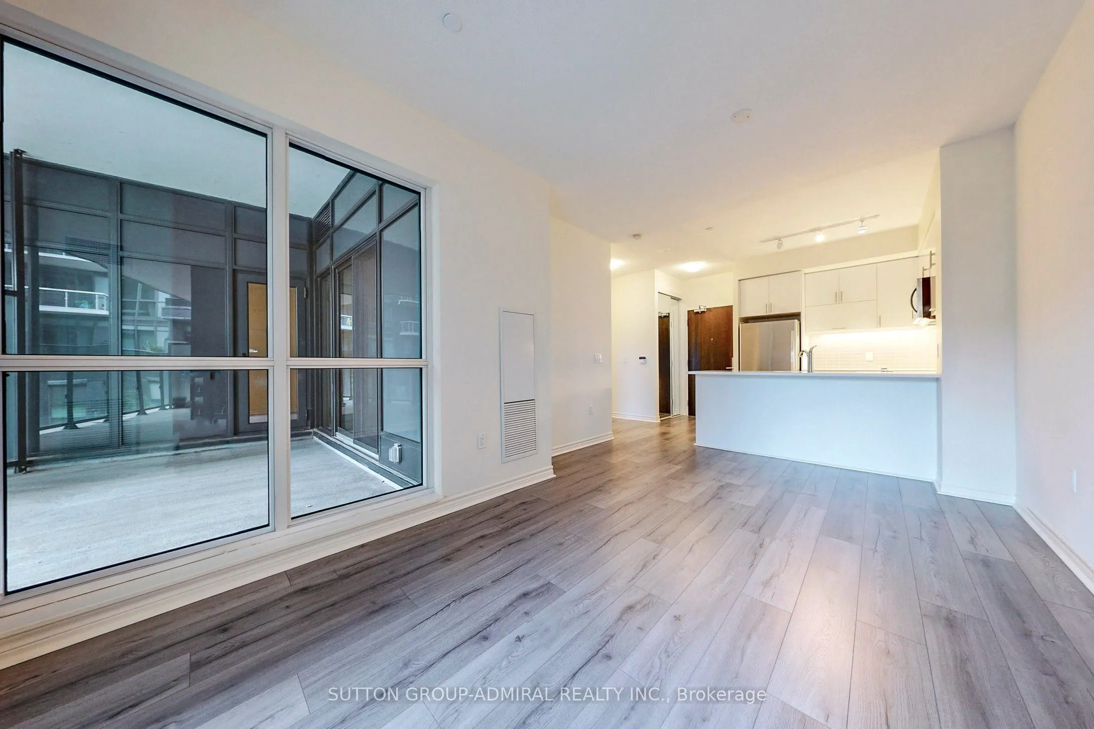 39 Annie Craig Drive #221