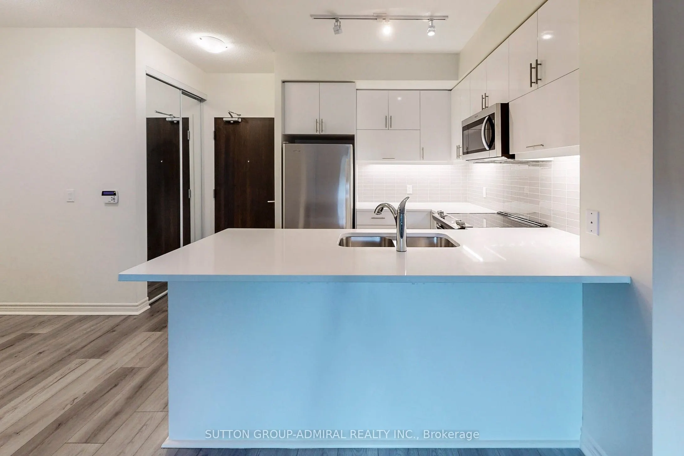 39 Annie Craig Drive #221