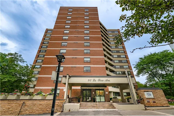 95 La Rose Avenue #105