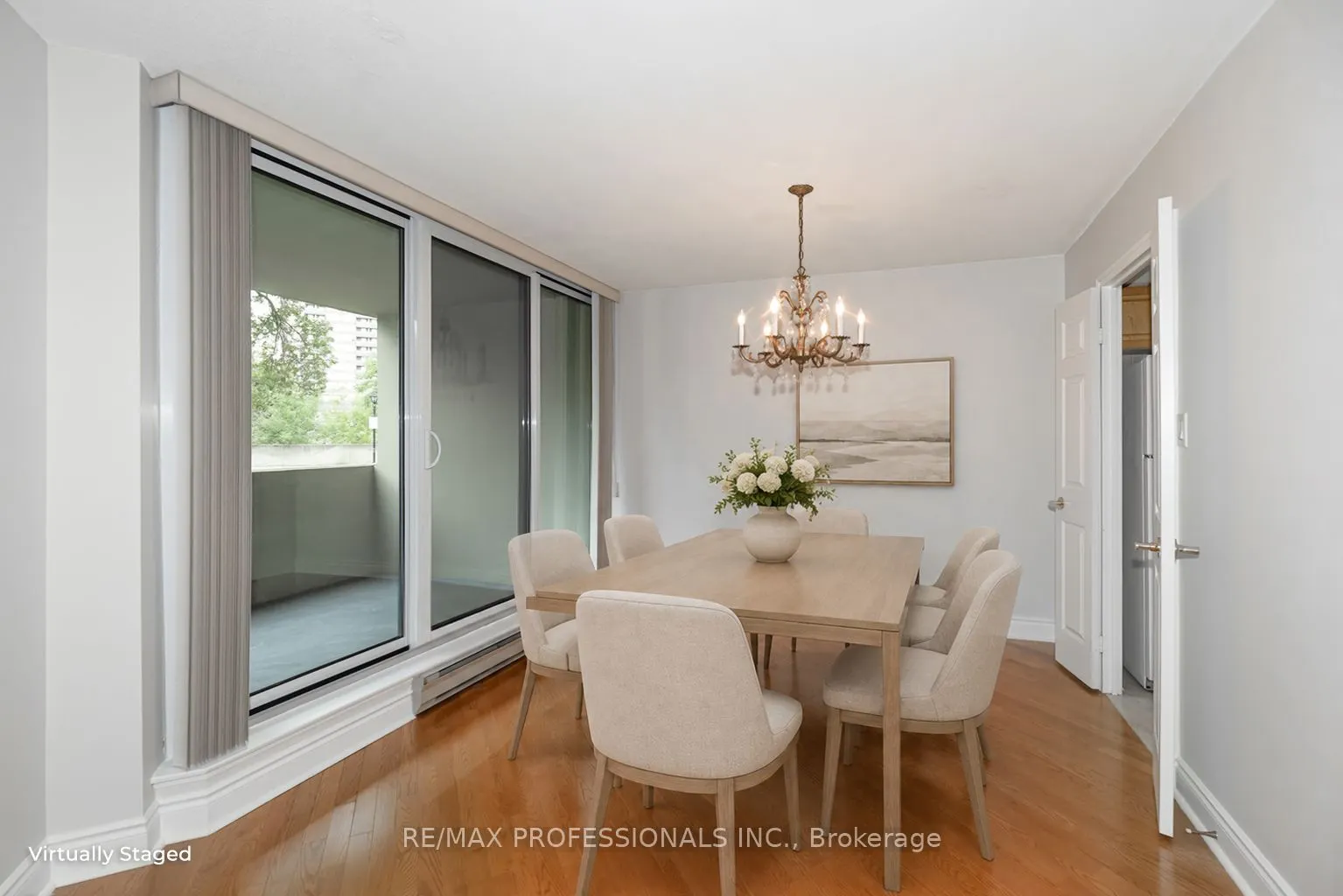 95 La Rose Avenue #105