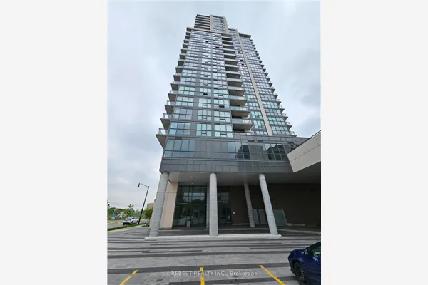 15 Lynch Street #1603
