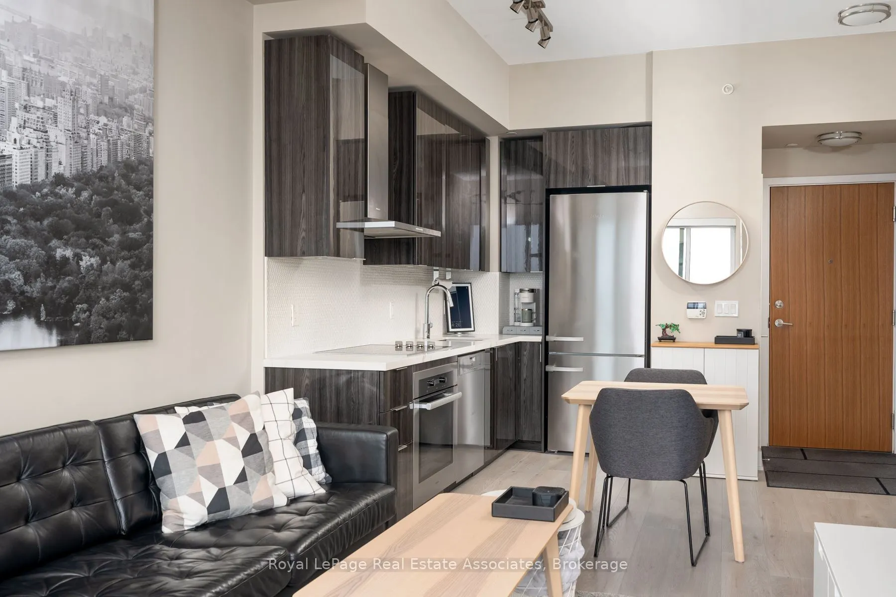 30 Shore Breeze Drive #6104