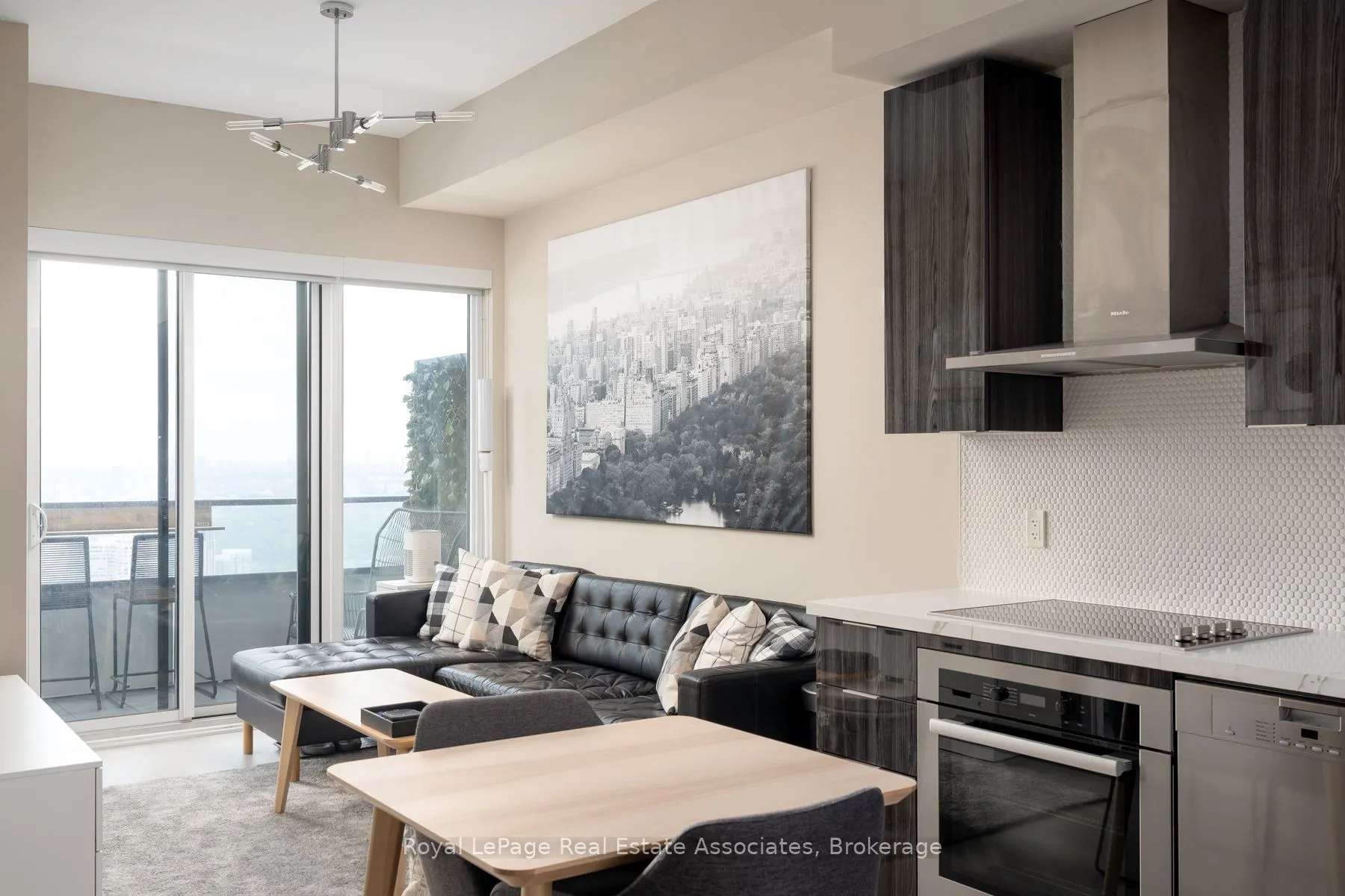 30 Shore Breeze Drive #6104