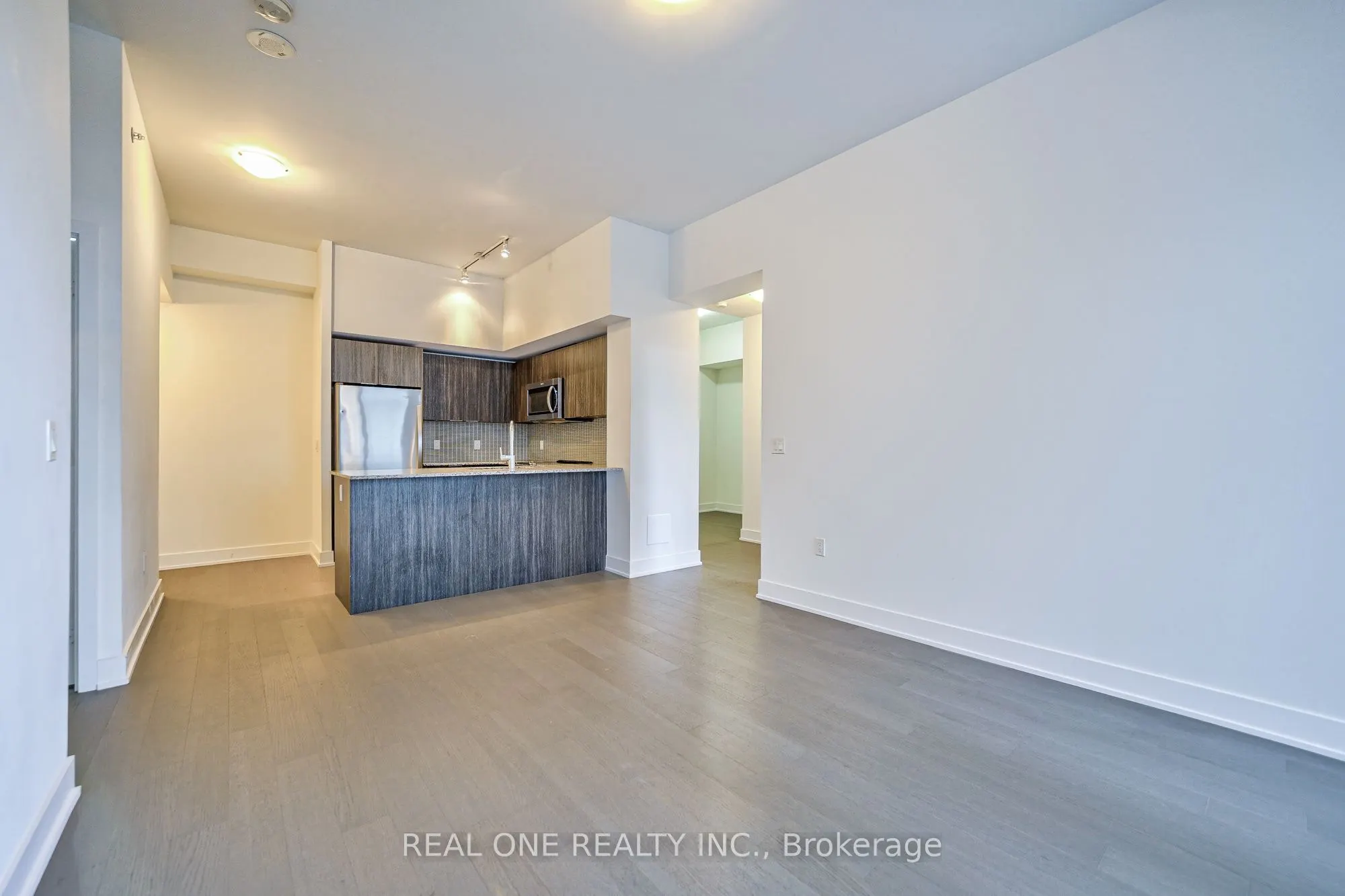 30 Shore Breeze Drive #231