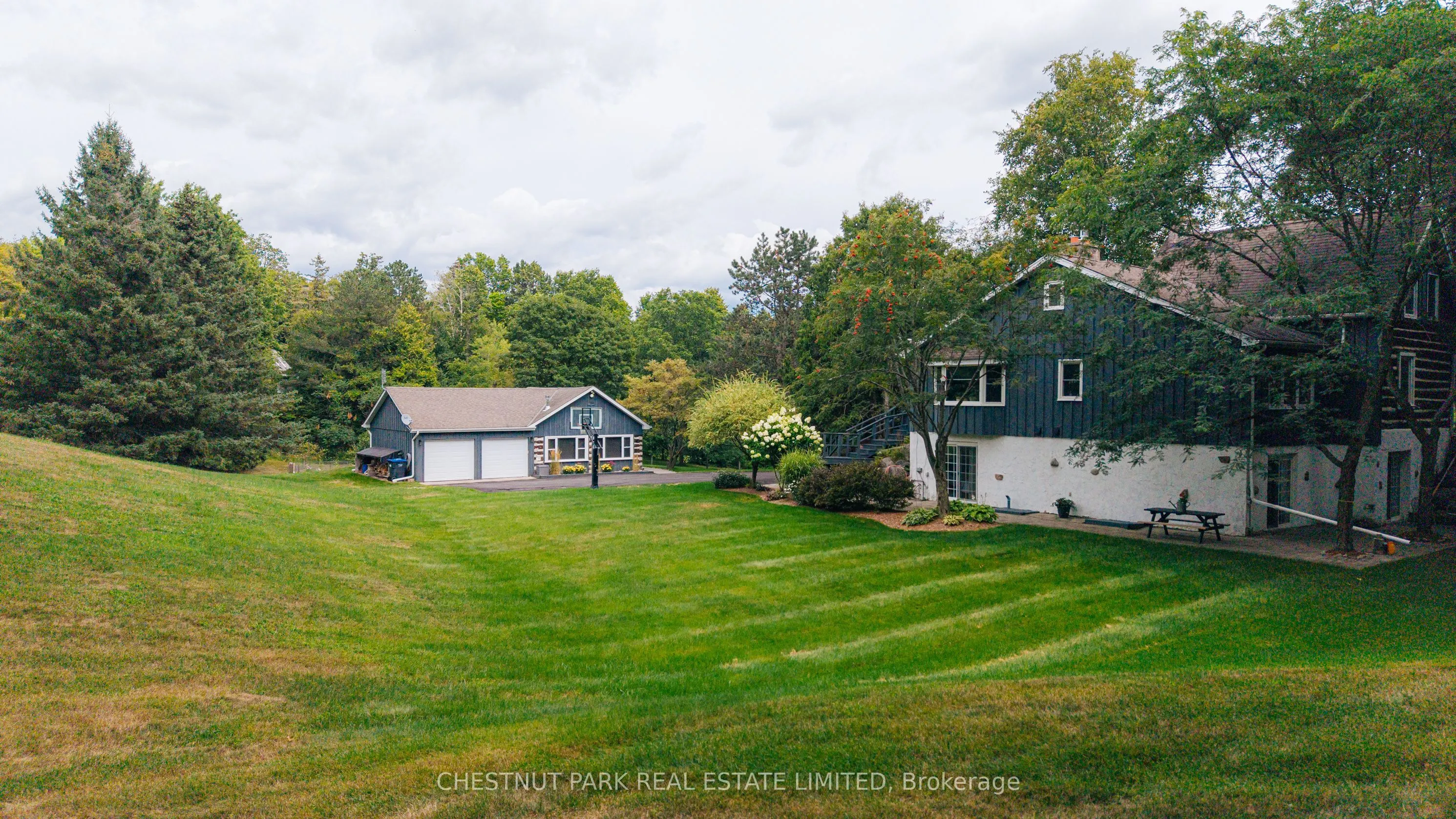23 Granite Stones Drive