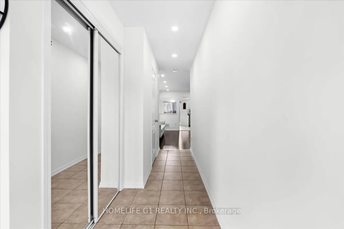 70 Tarquini Crescent