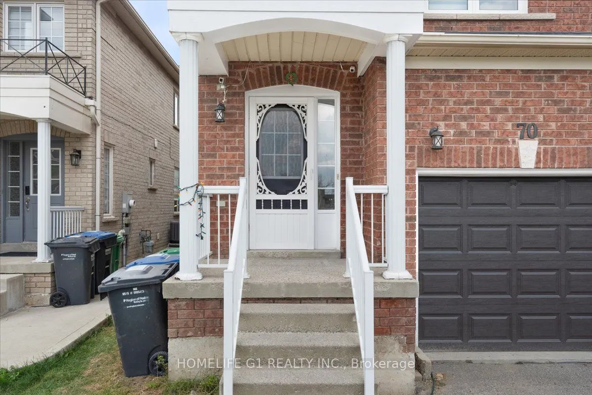 70 Tarquini Crescent