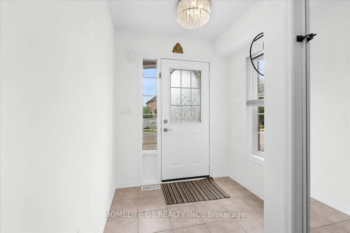 70 Tarquini Crescent