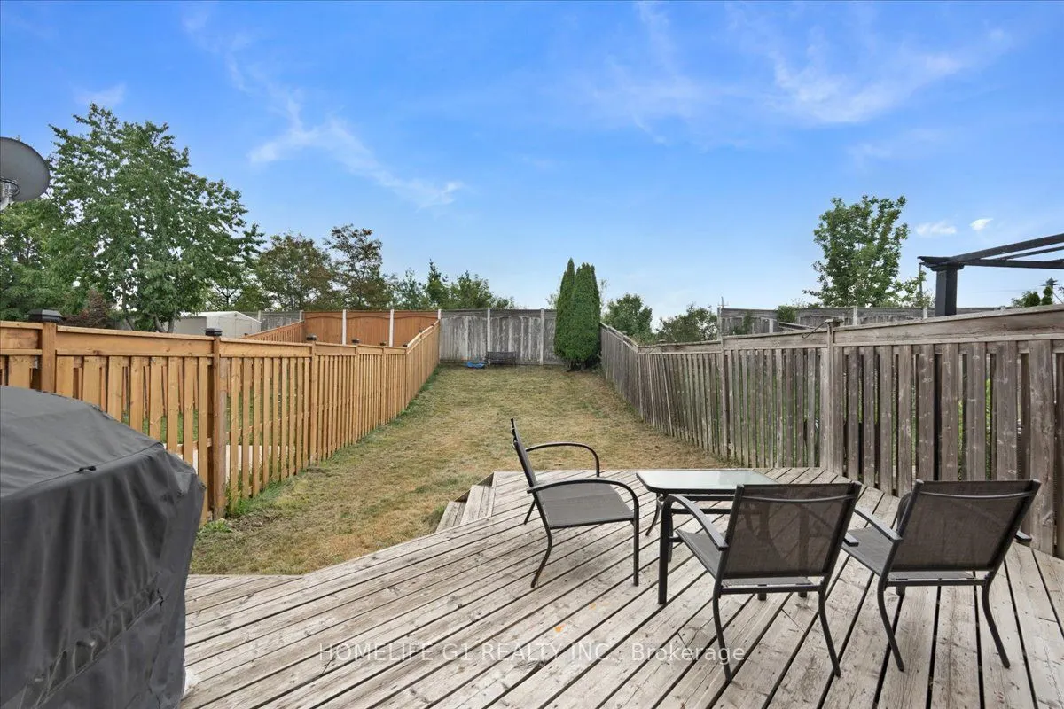 70 Tarquini Crescent
