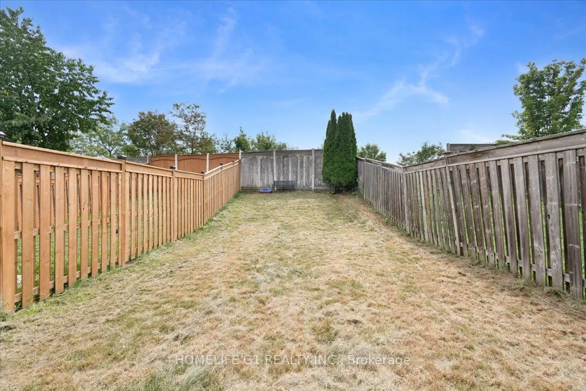 70 Tarquini Crescent