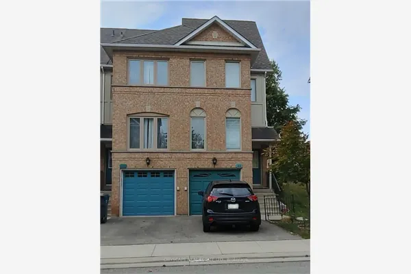 1050 Bristol Road W