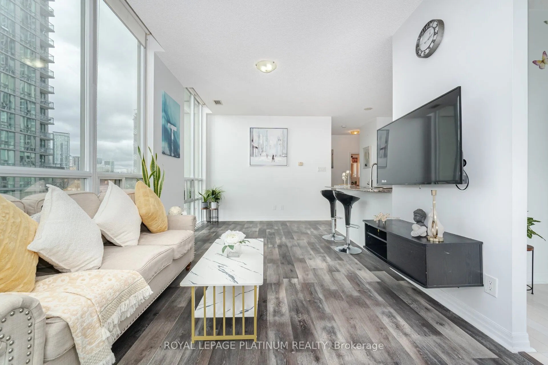 3515 kariya Drive #510