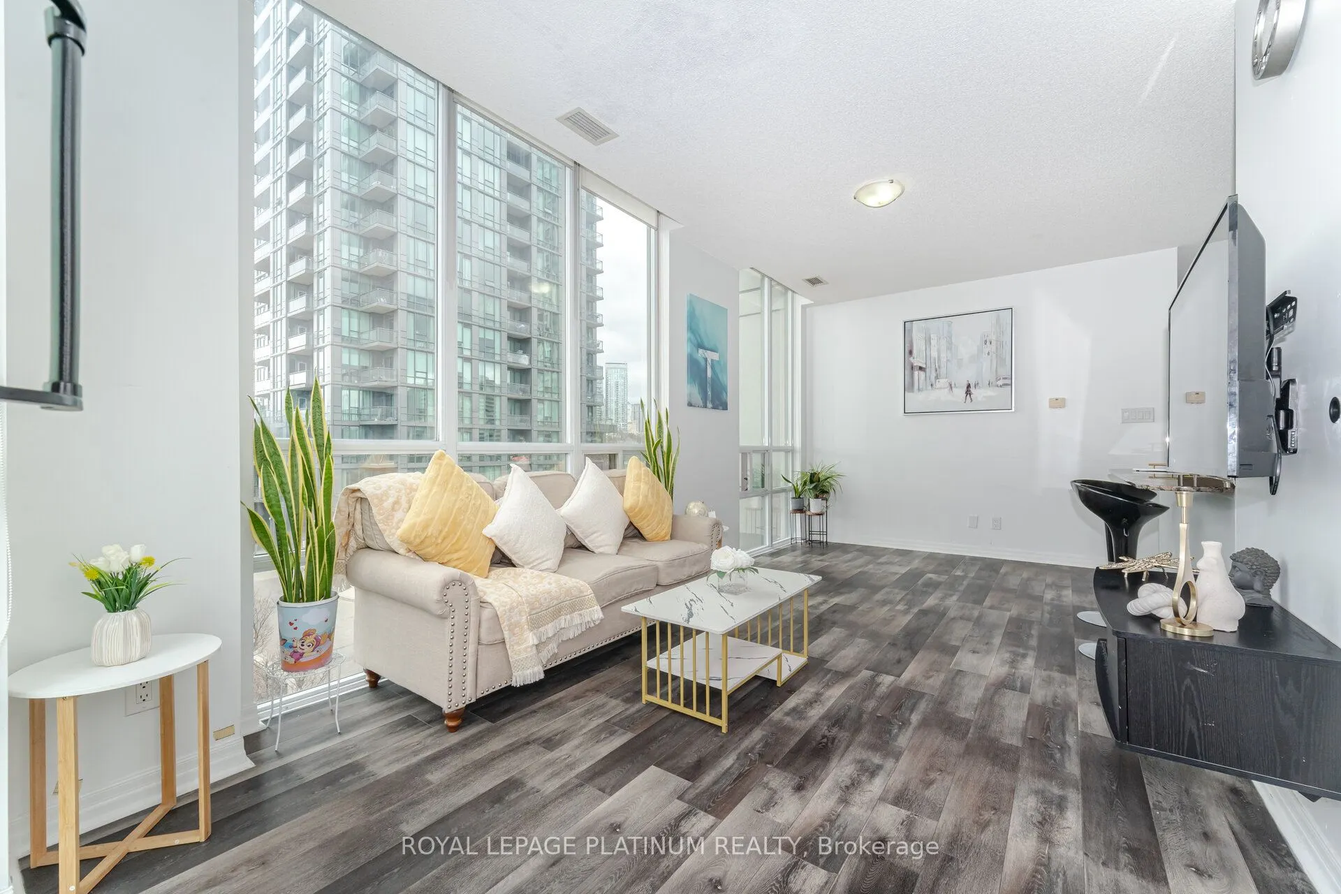 3515 kariya Drive #510