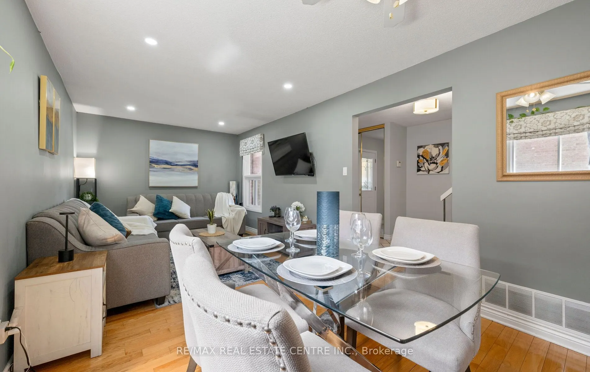4 Ecclestone Drive