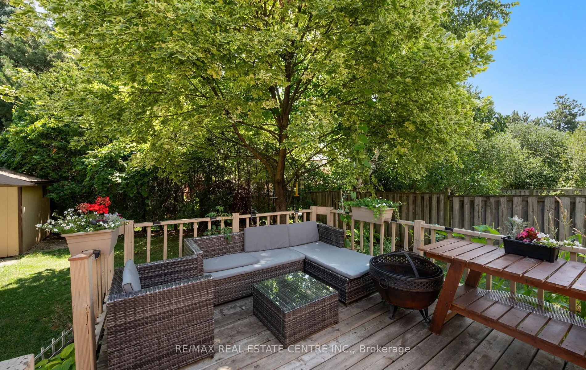 4 Ecclestone Drive