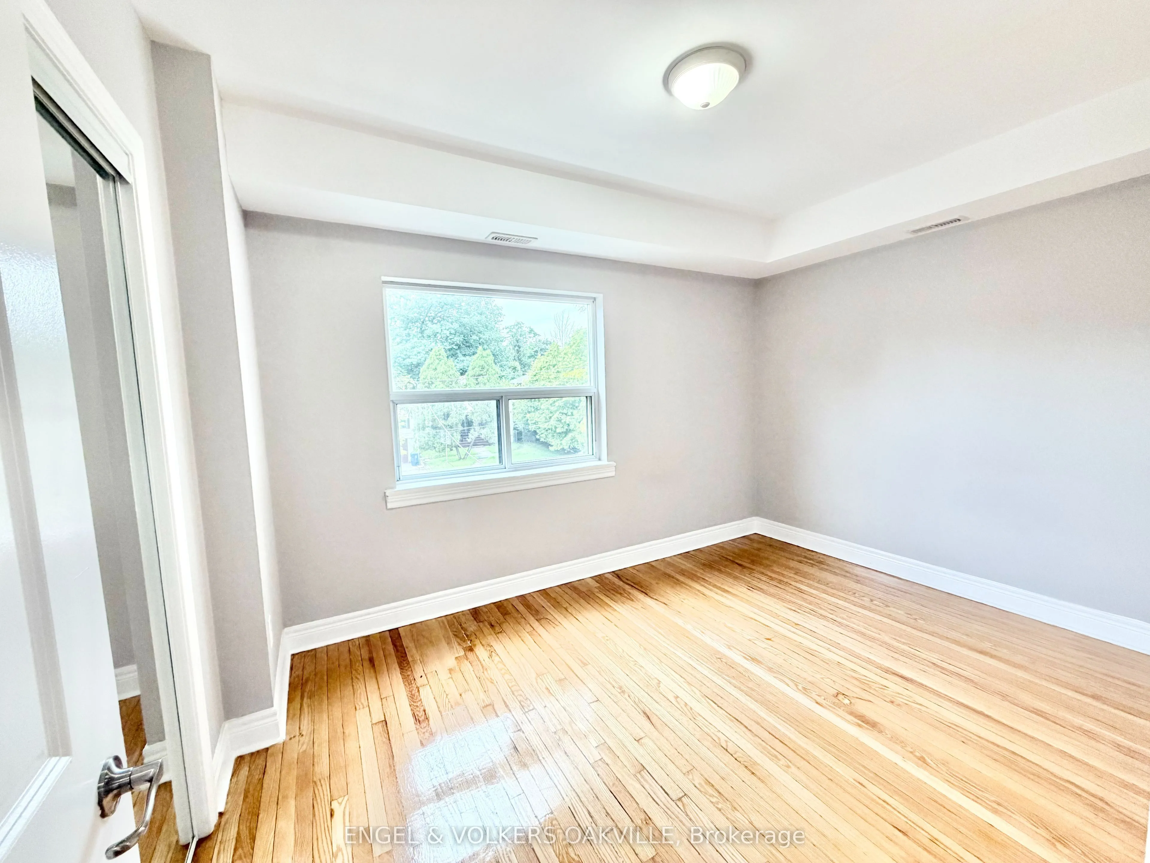 15 Thirty Third Street #302