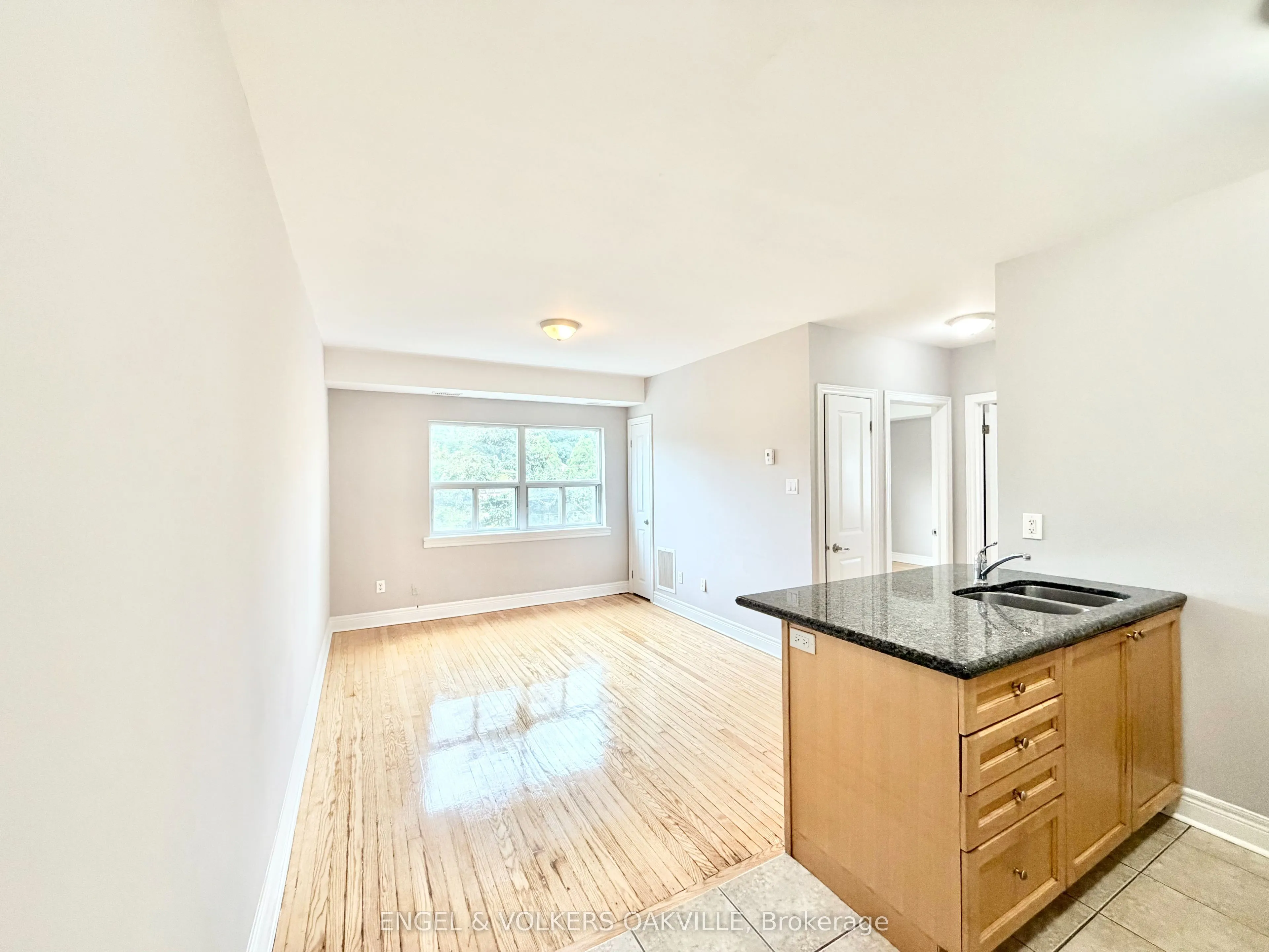 15 Thirty Third Street #302