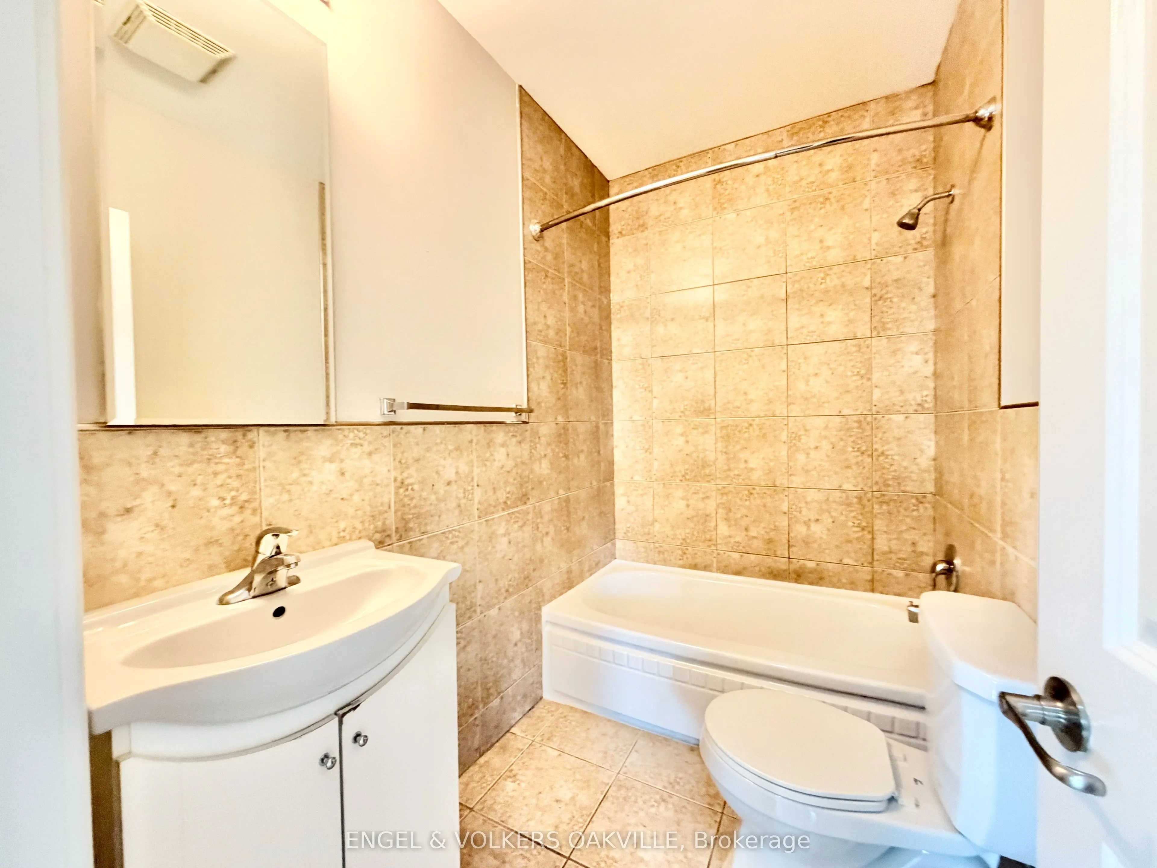 15 Thirty Third Street #302